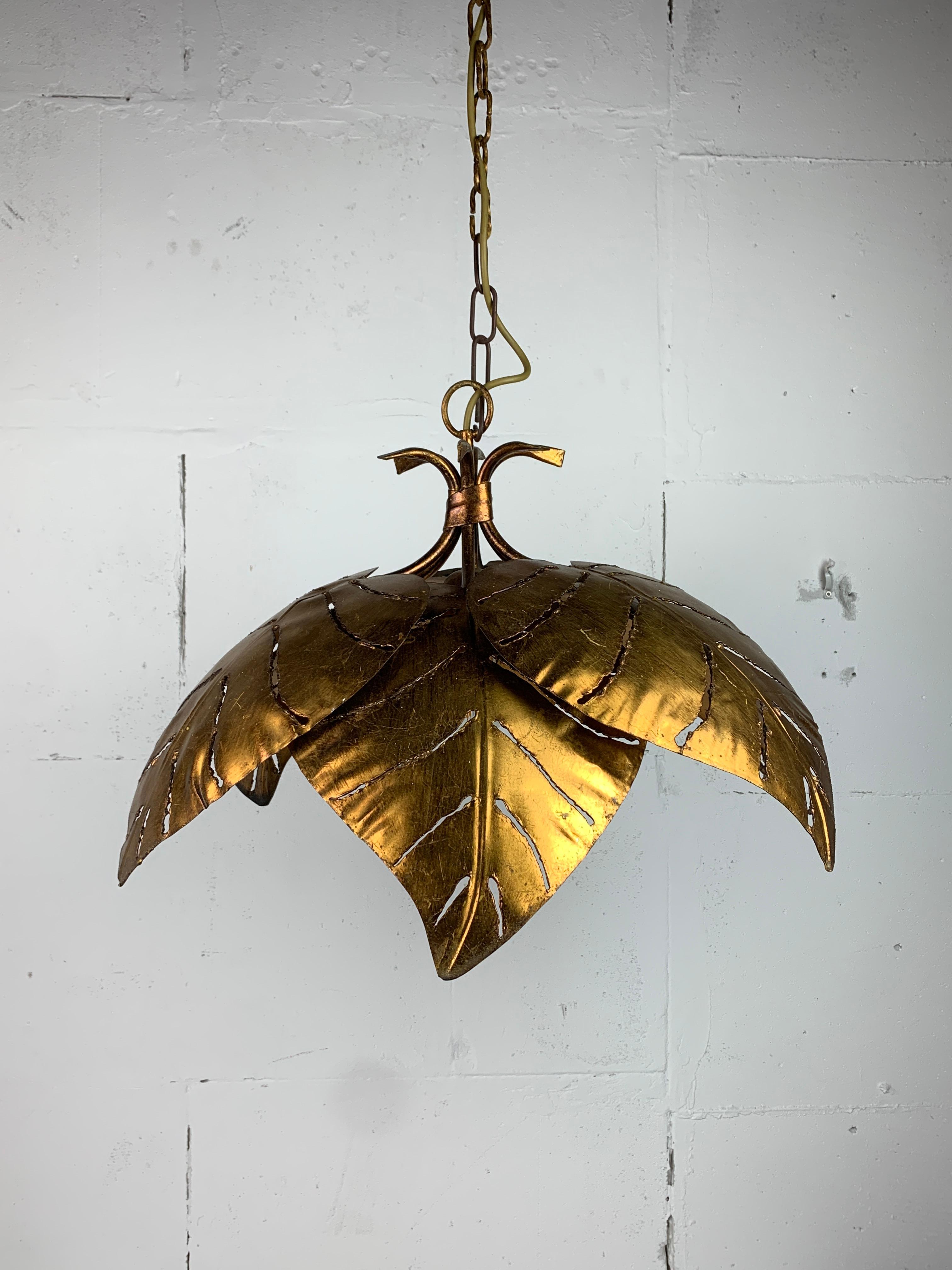 Mid-20th Century Large gilt metal palm leaf pendant in the style of Maison Jansen, France 1960s For Sale