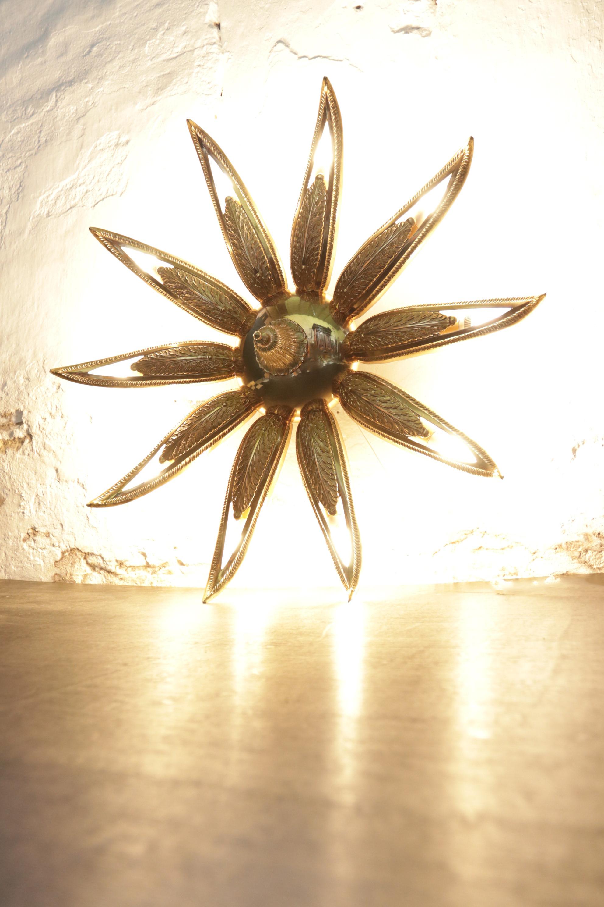 Large Gilt Metal Sunburst Ceiling Lamp 10 Leaf-Shaped Arms 1950's For Sale 3