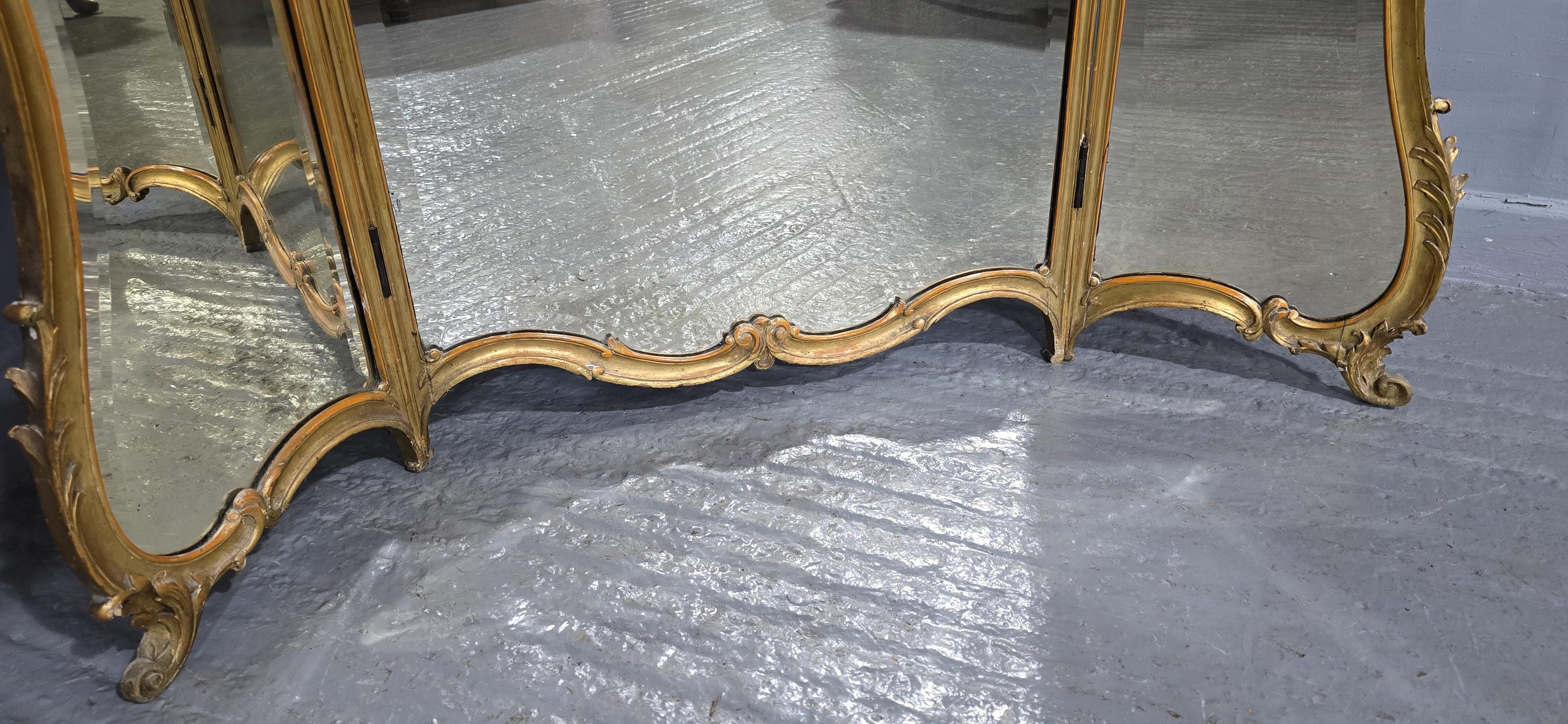 Large Gilt Triptych Dressing Table Mirror siglo XIX en venta