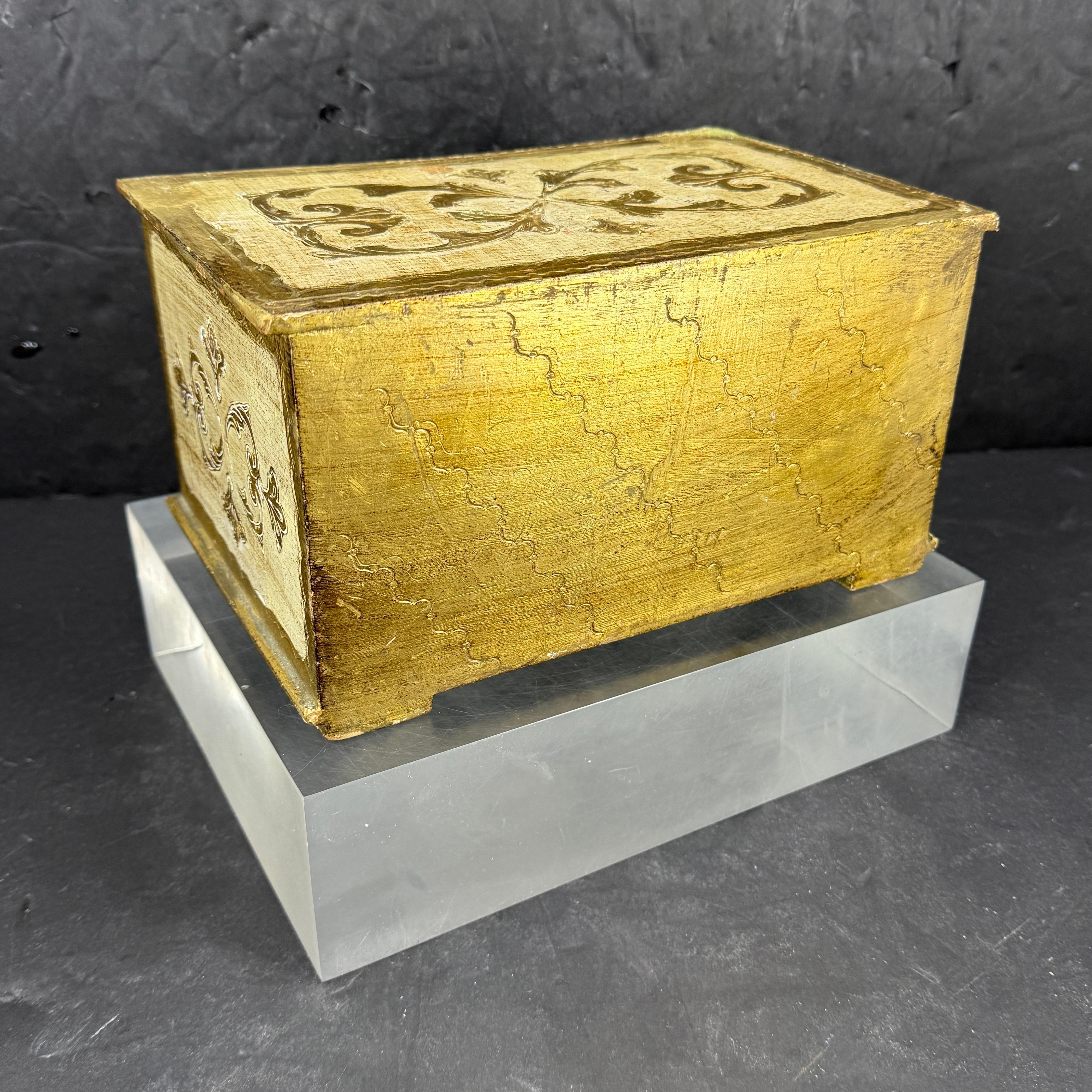 Hand-Crafted Large Gilt Wood Florentine Jewelry Box Chest of Drawers, Italy 1950's For Sale