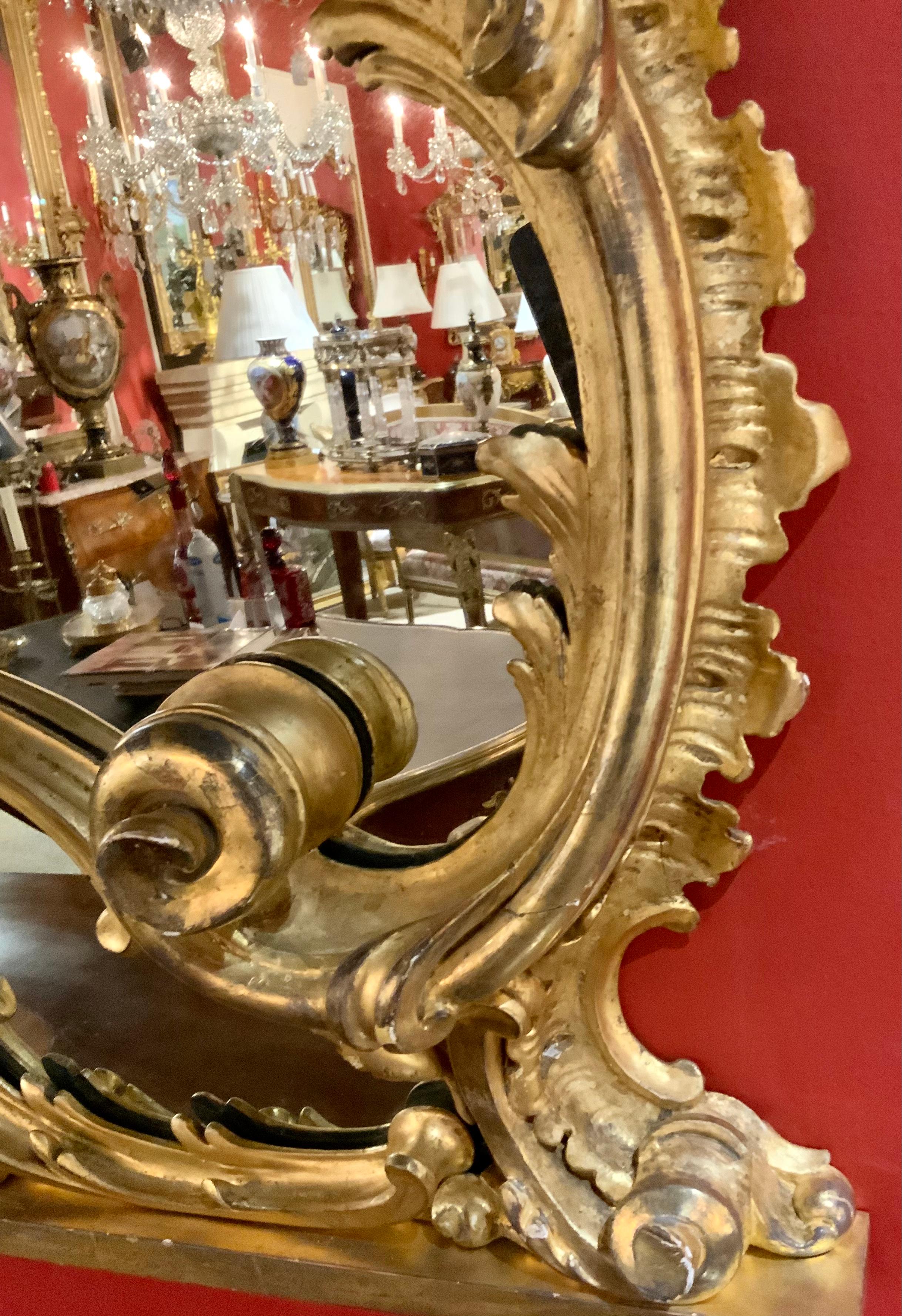 Hand-Carved Large Giltwood Chinese Chippendale Mirror, George III Style, 18th Century For Sale