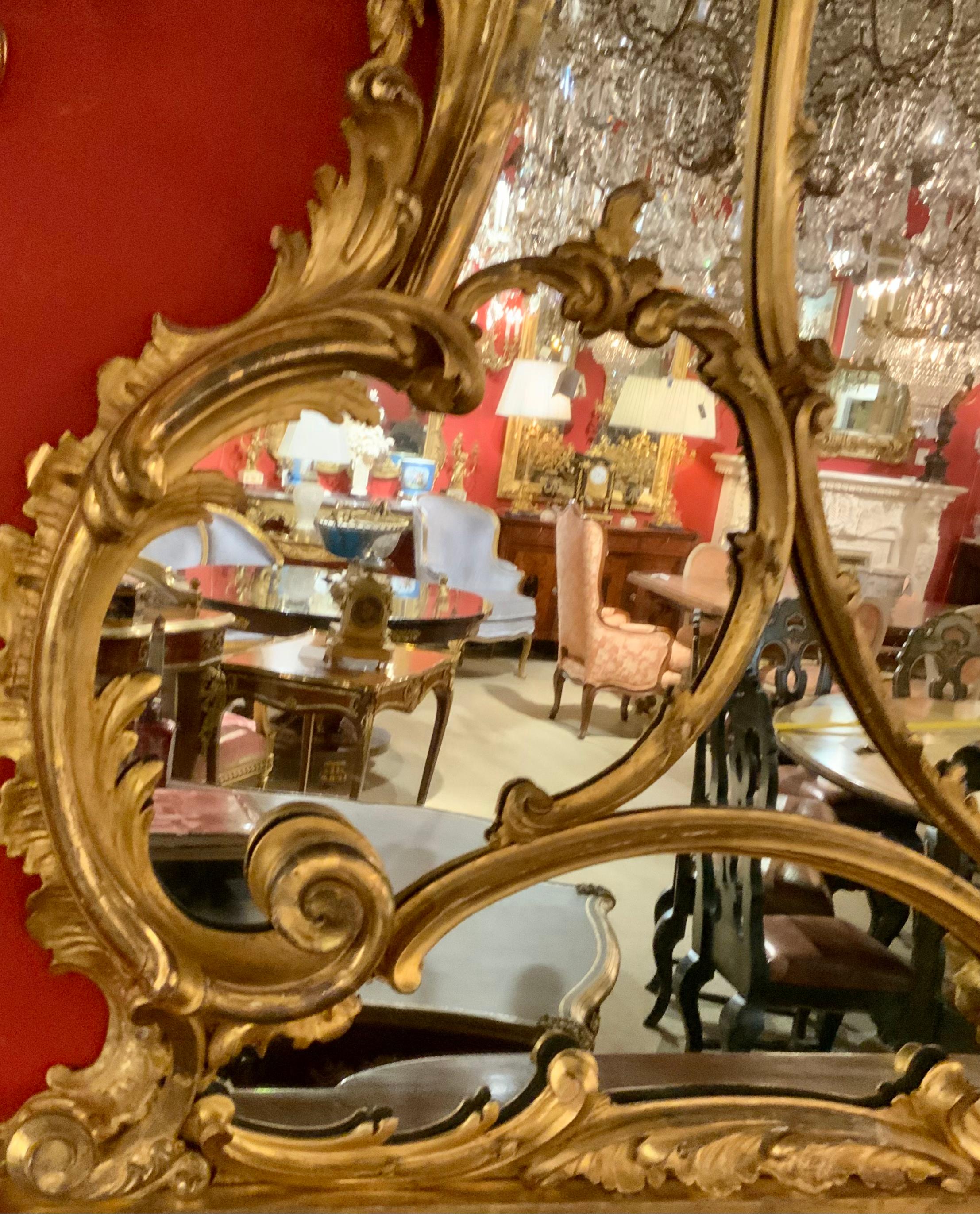 Large Giltwood Chinese Chippendale Mirror, George III Style, 18th Century In Good Condition In Houston, TX