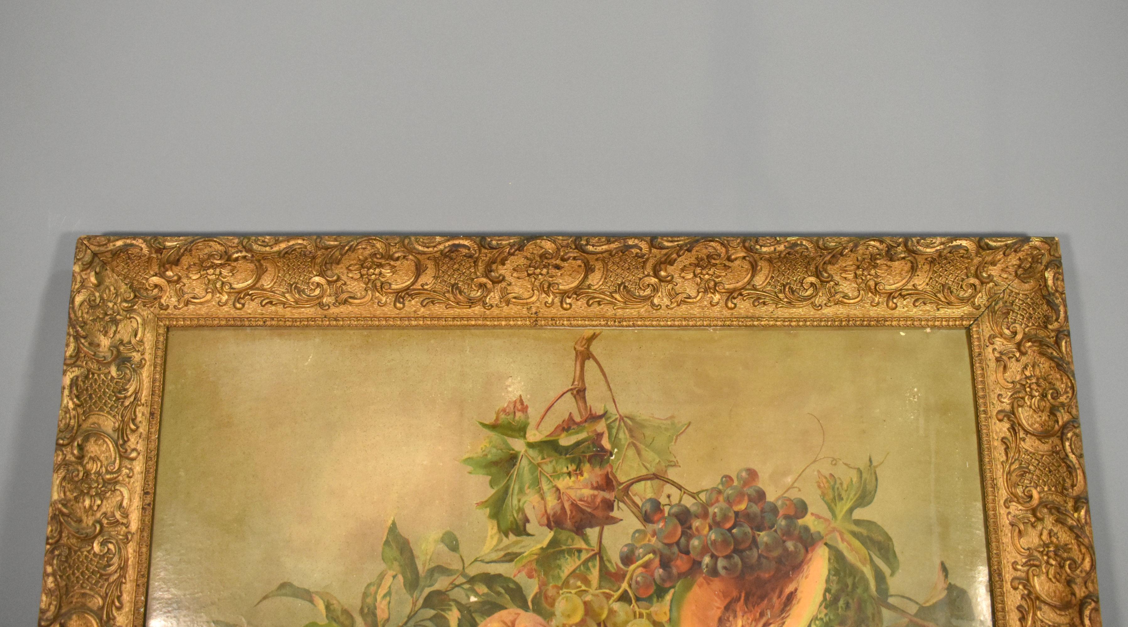 Doré Grand cadre en bois doré à décor complexe de style Louis XV en vente