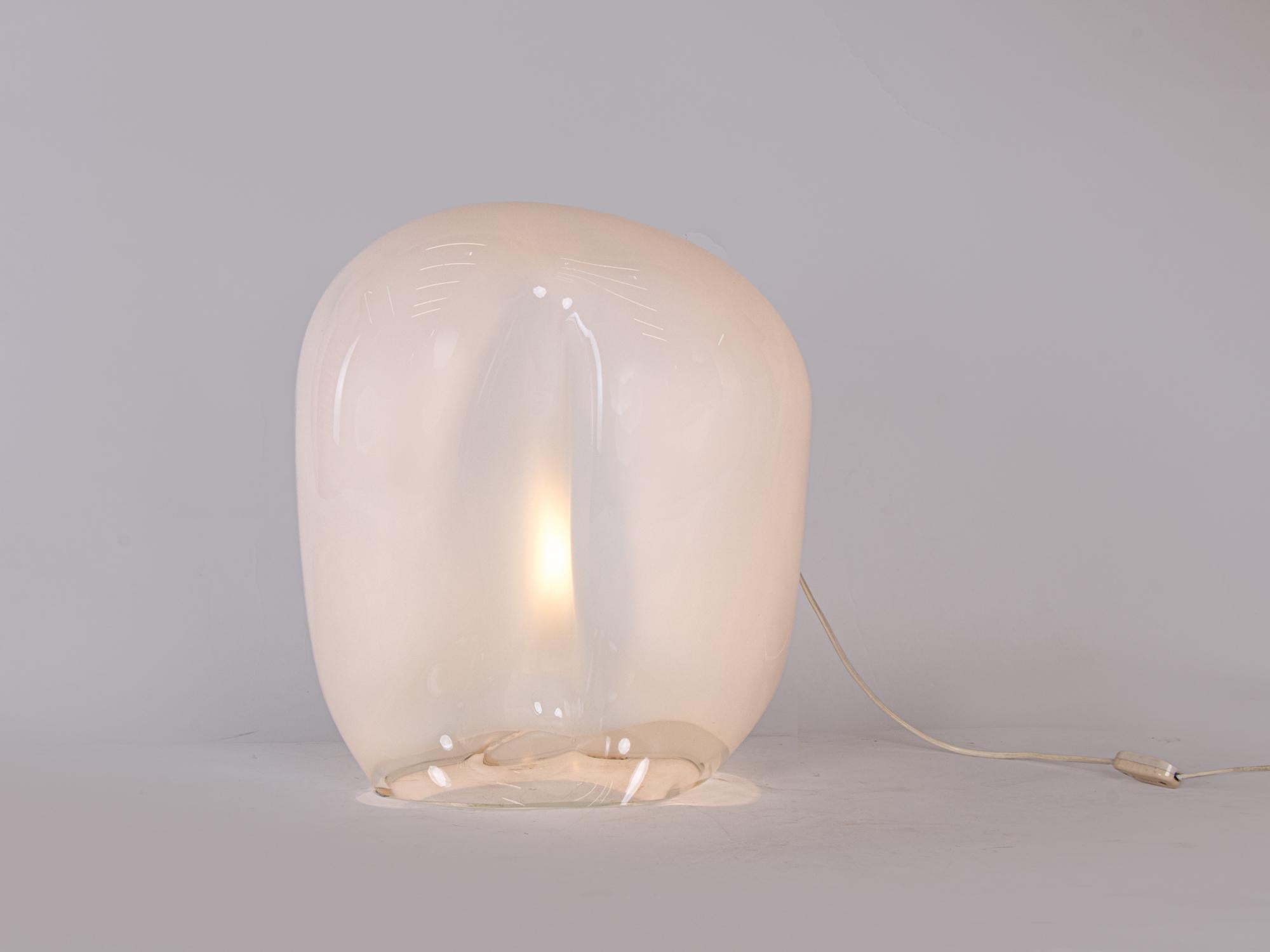 Italiano Grande lampada da tavolo Gino Vistosi Zago Design in vetro di Murano, Italia 1970 in vendita