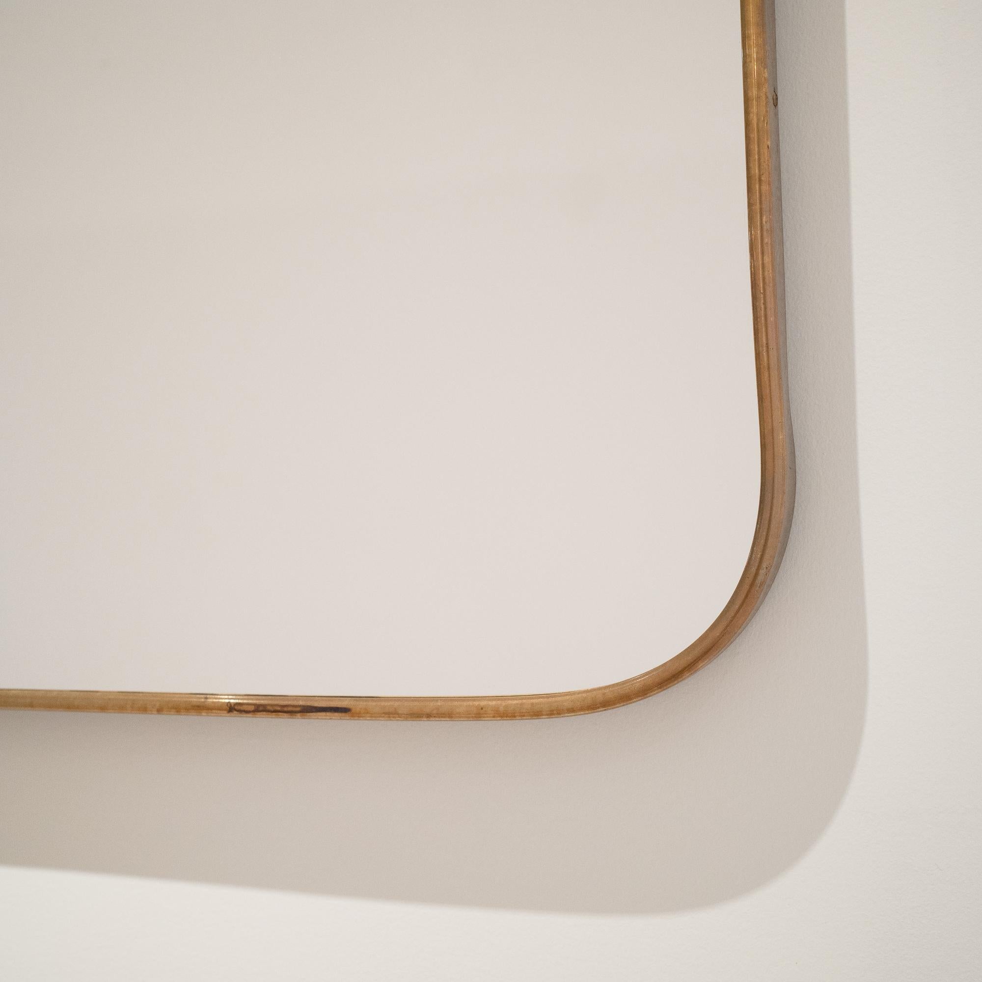 Großer Gio Ponti Wandspiegel von Fontana Arte (20. Jahrhundert) im Angebot