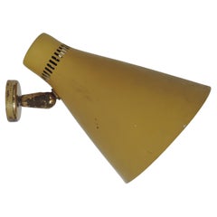 Grande lampe murale articulée jaune Giuseppe Ostuni pour O-Luce, Italie, années 1950