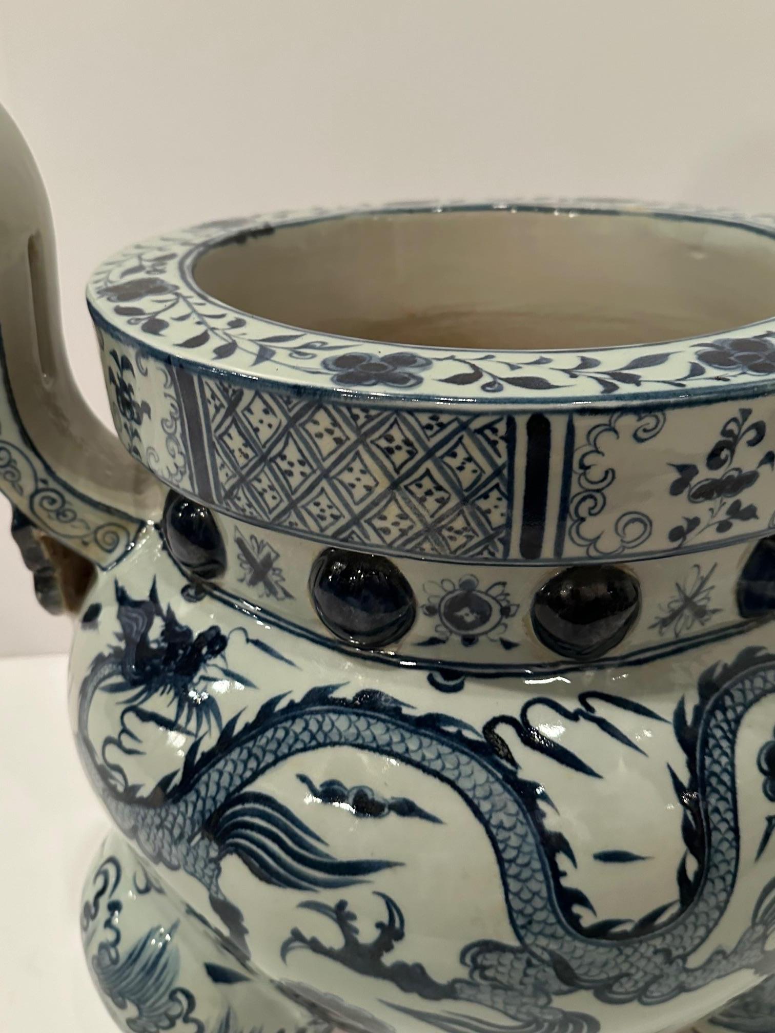 Chinese Large Glamorous Blue & White Chinoiserie Planter Urn