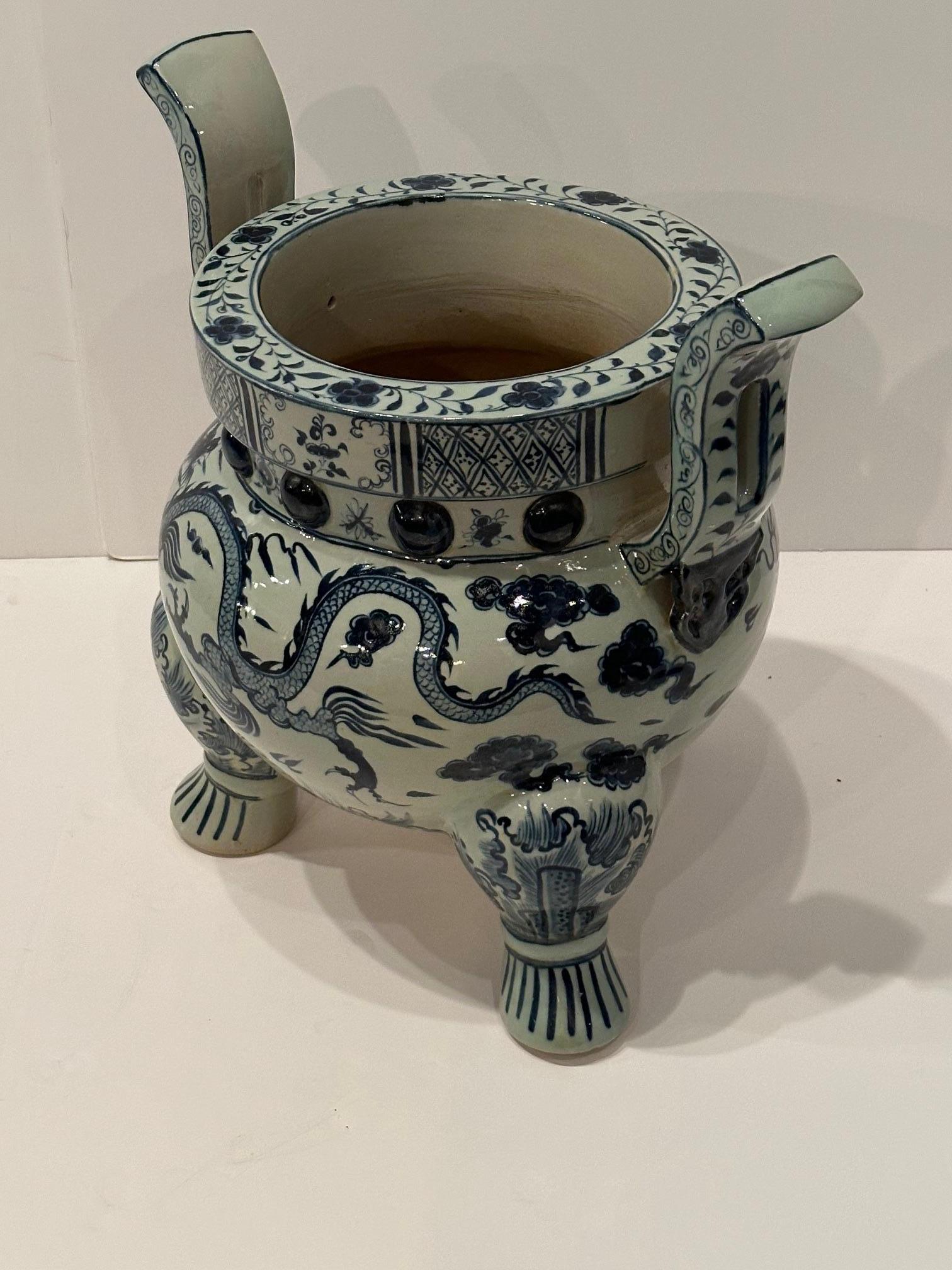 Ceramic Large Glamorous Blue & White Chinoiserie Planter Urn