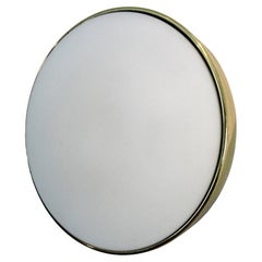 Grandes appliques Glashütte Limburg en laiton et verre opalin, stock de 9 pièces