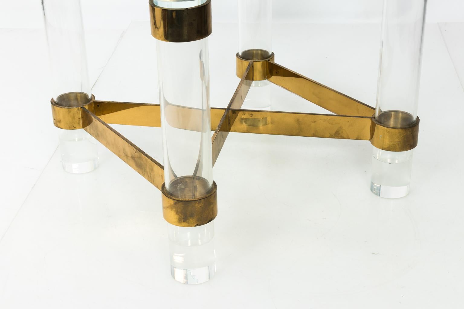 20th Century Large Glass and Lucite Dining Table with Brass Cross Stretcher  For Sale