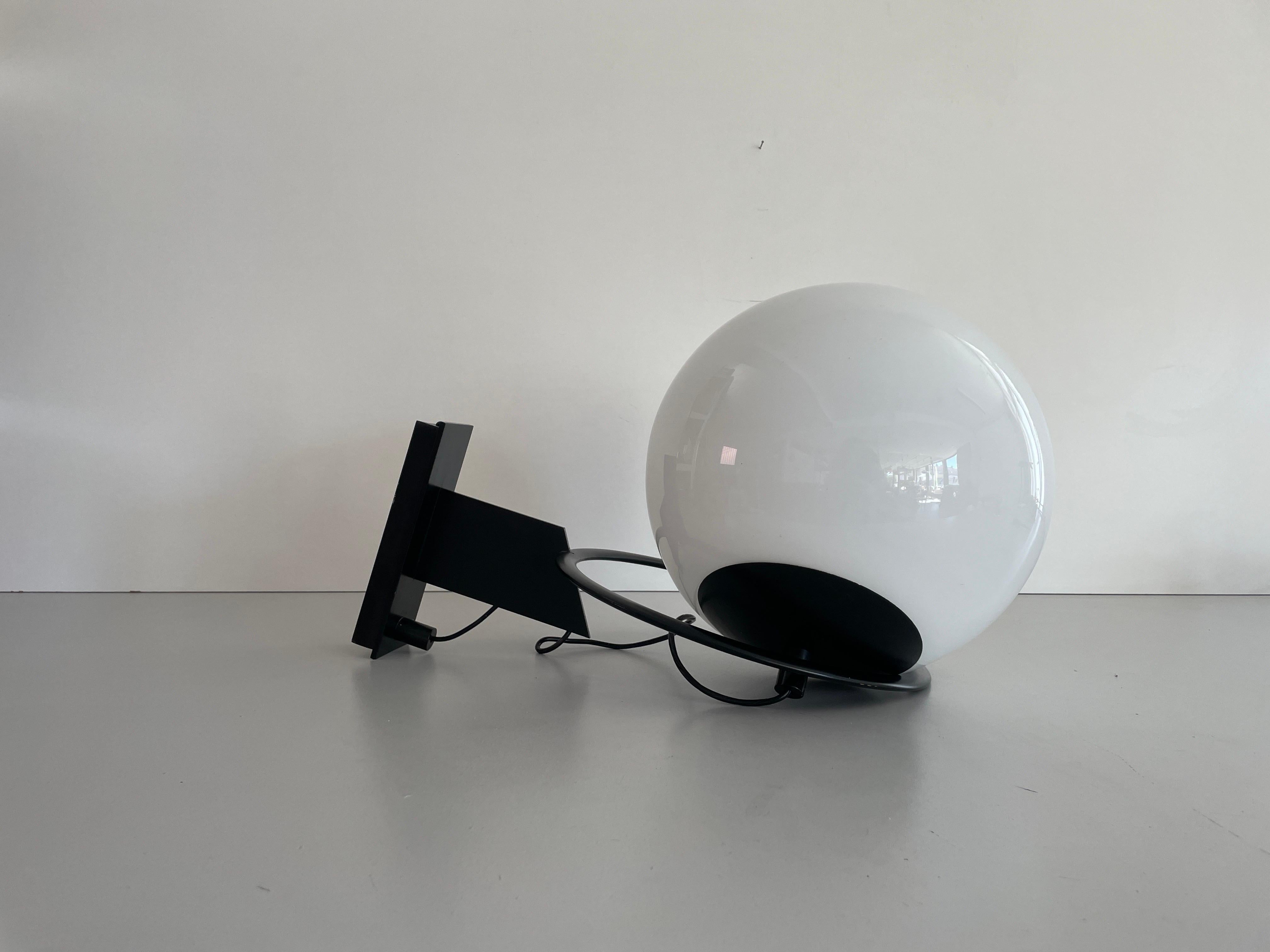 Large Glass Ball Wall Lamp by Candle, 1960s, Italy In Excellent Condition For Sale In Hagenbach, DE