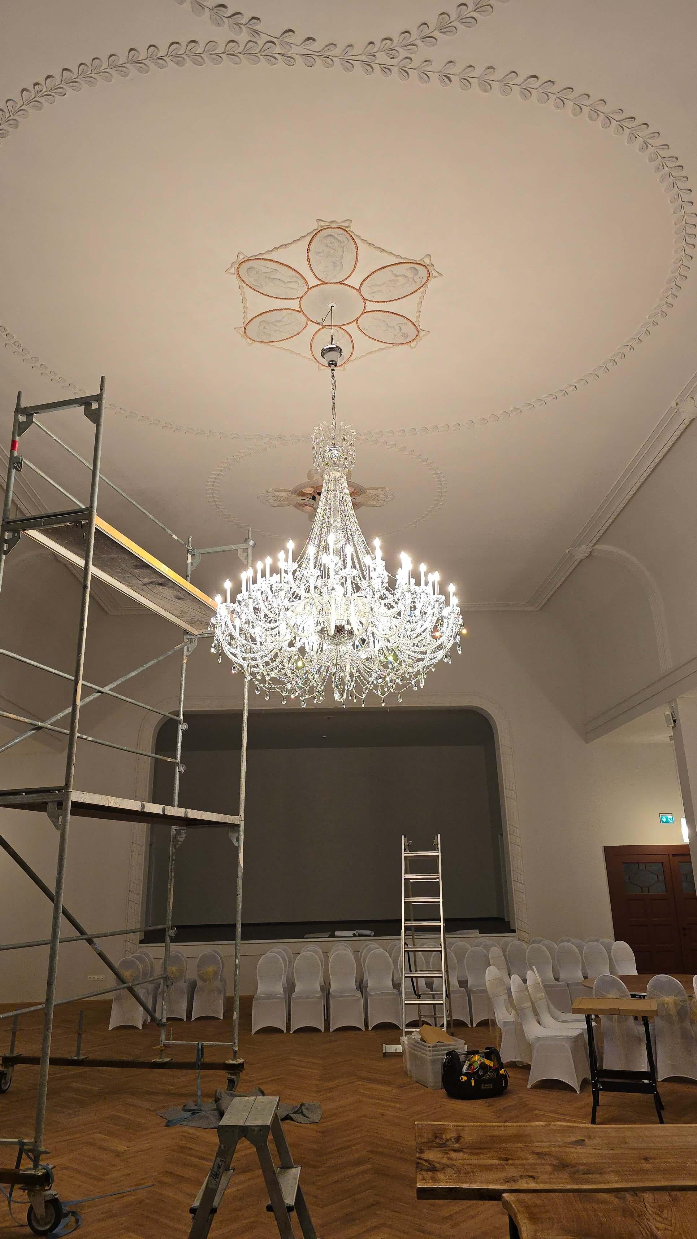 Grande lampadario in vetro con cristalli scintillanti &New In condizioni Nuovo in vendita a Berlin, DE