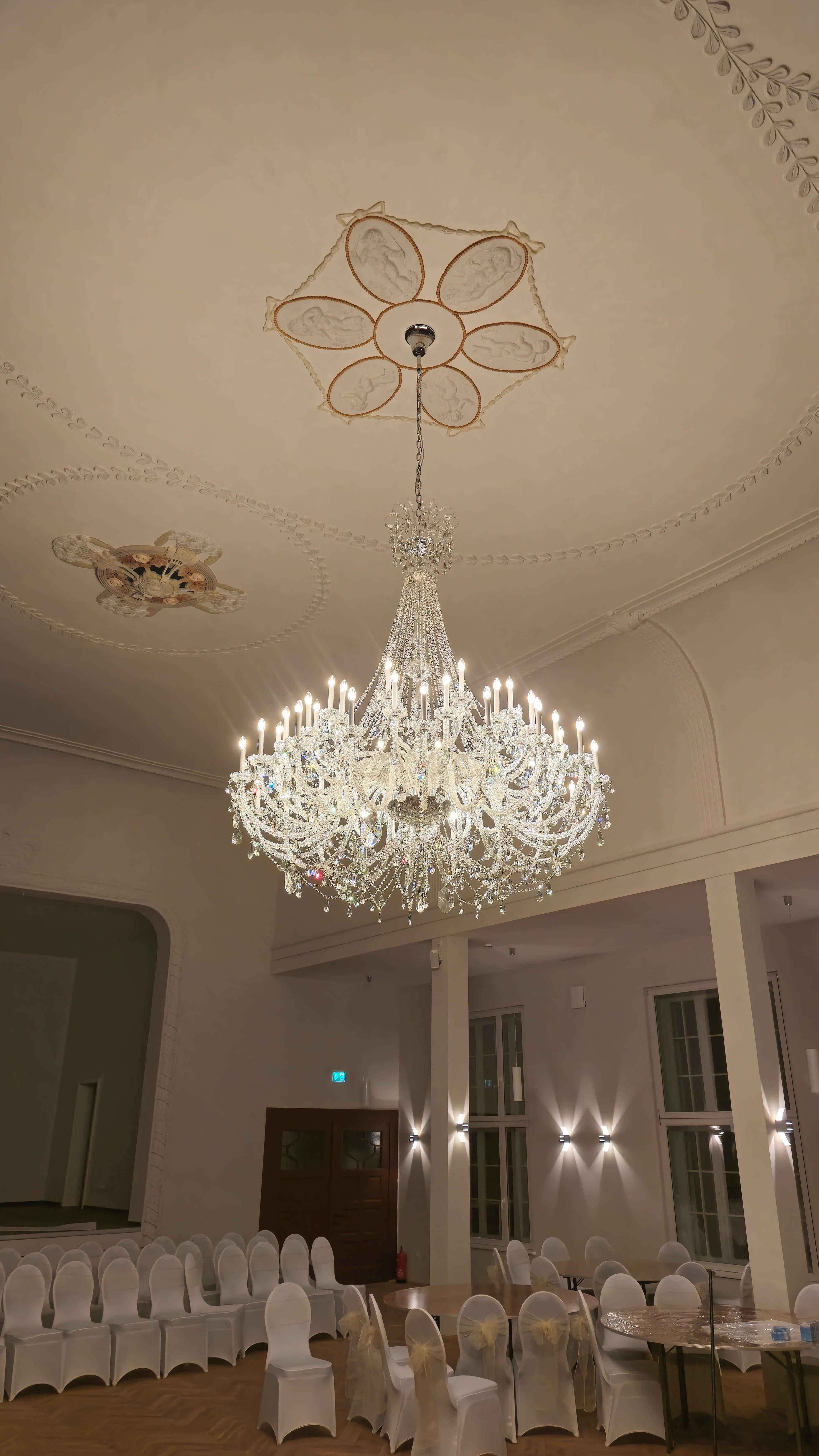 Grande lampadario in vetro con cristalli scintillanti &New in vendita 2