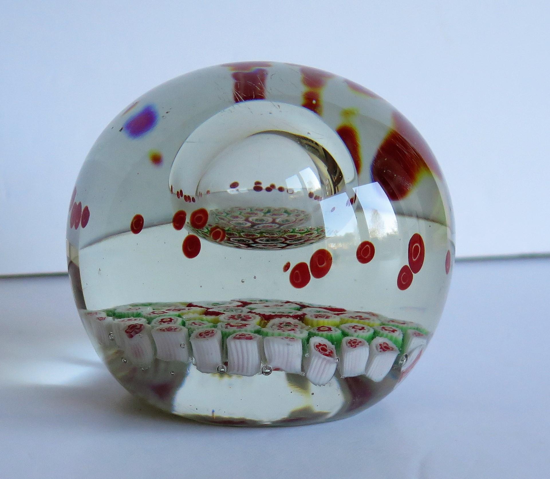Large Glass Millefiori Paperweight with Suspended Domed Bubble, circa 1900      3