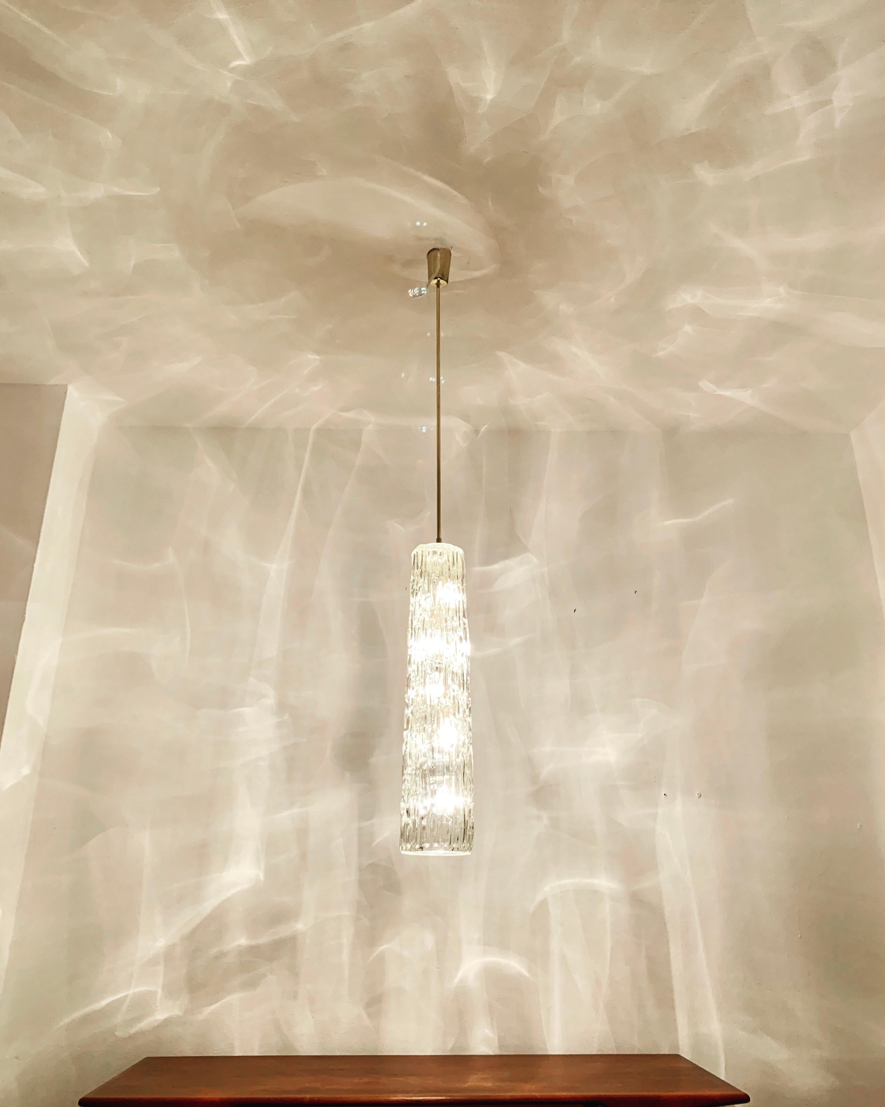 Lámpara colgante grande de cristal de J.T. Kalmar en venta 2