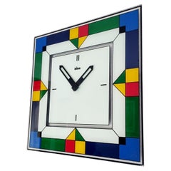 Grande horloge murale Memphis Milano en verre postmoderne de Bino, Italie, années 80