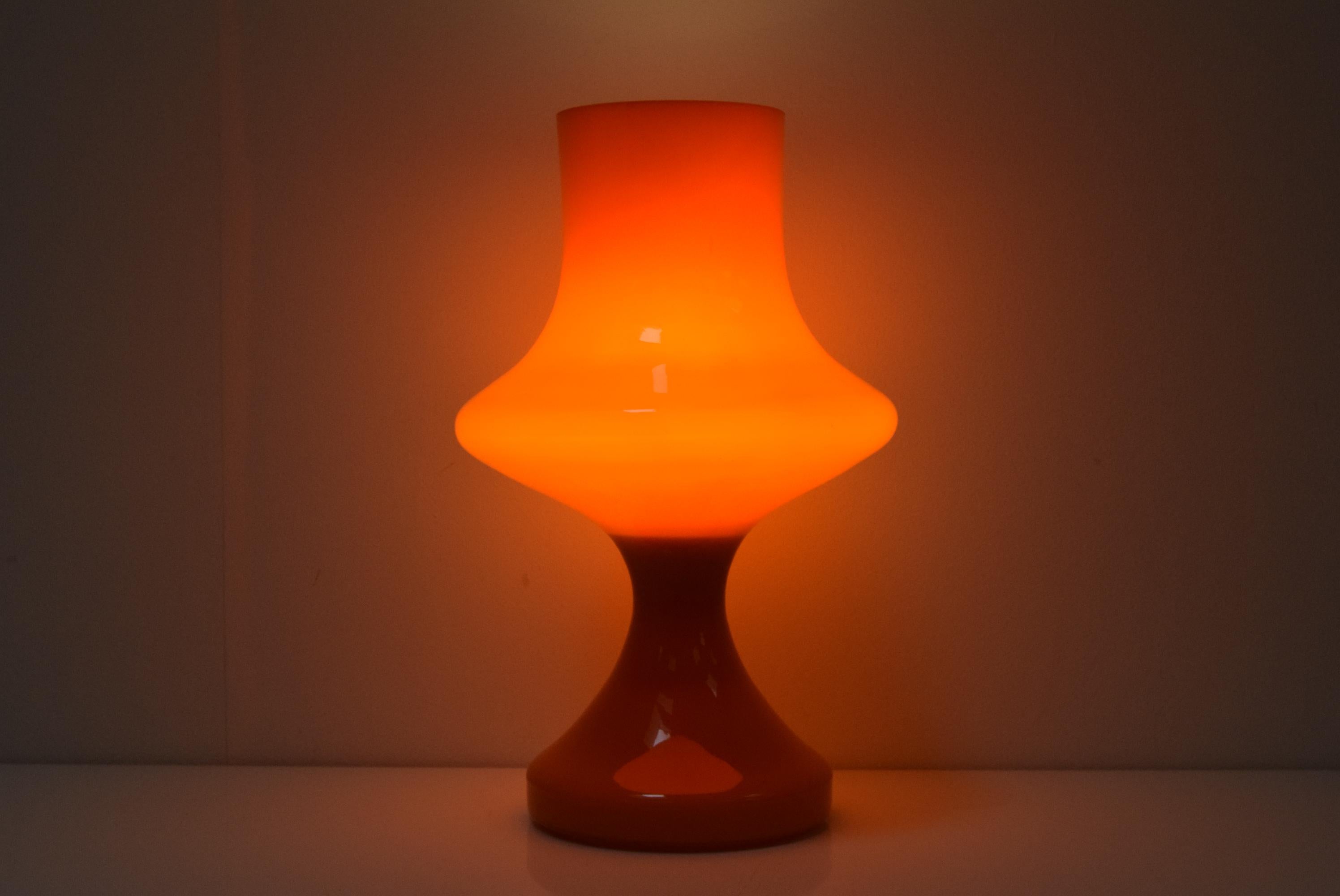 Large glass table lamp, by Stepan Tabery for OPP Jihlava, 1970's.  For Sale 2