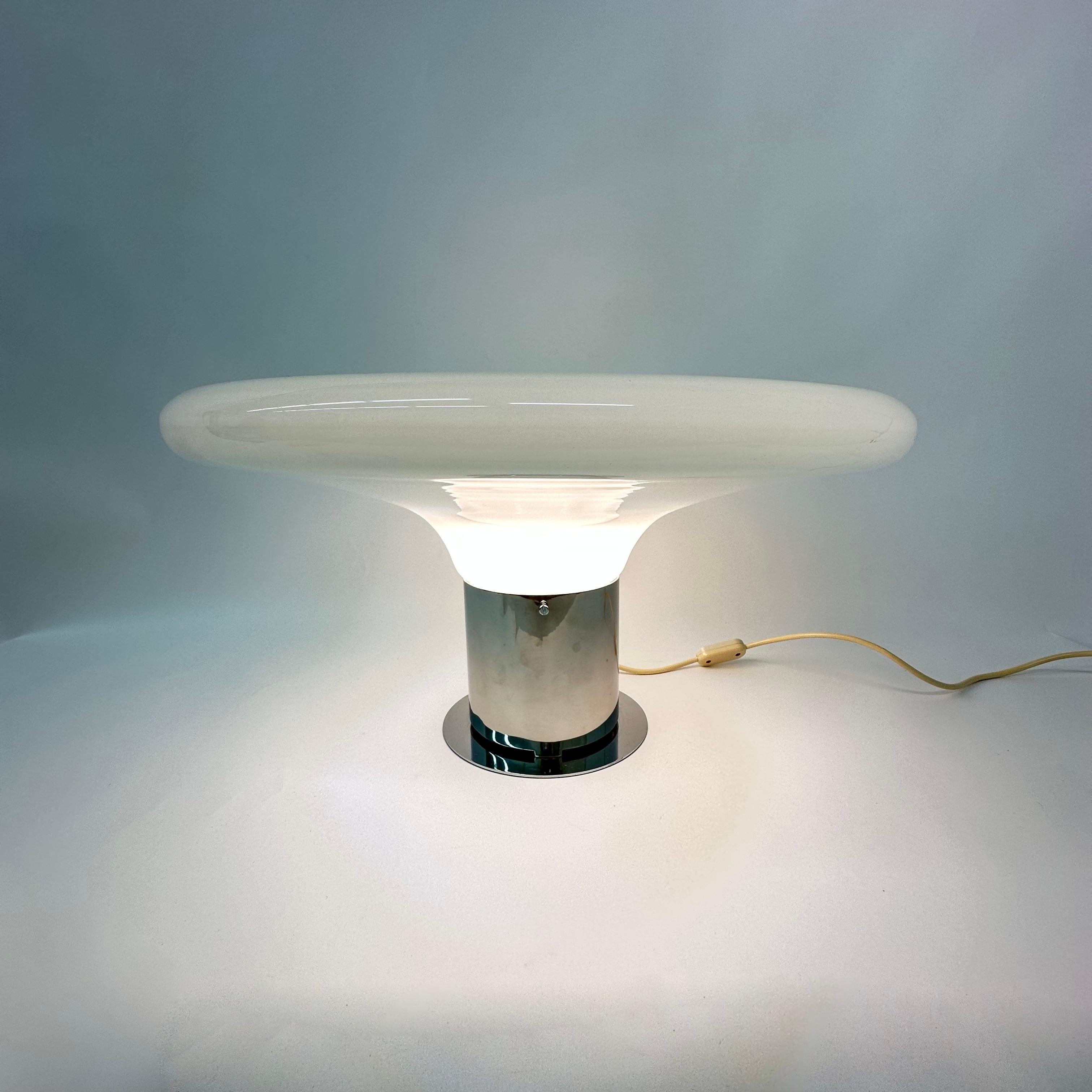 Large Glass Table Lamp Ufo Space Age Italian Design, 1970s For Sale 5