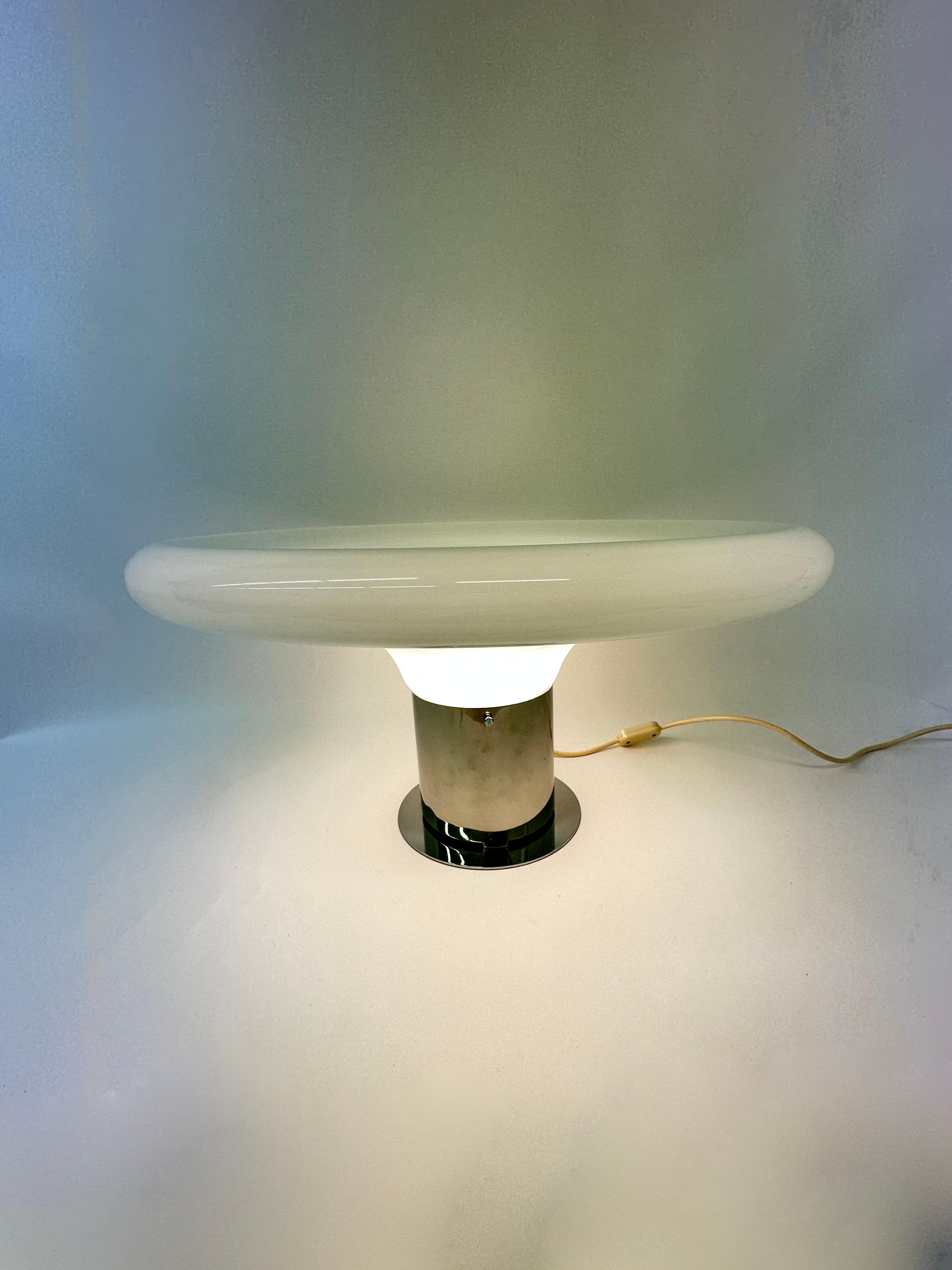 Mid-Century Modern Large Glass Table Lamp Ufo Space Age Italian Design, 1970s For Sale