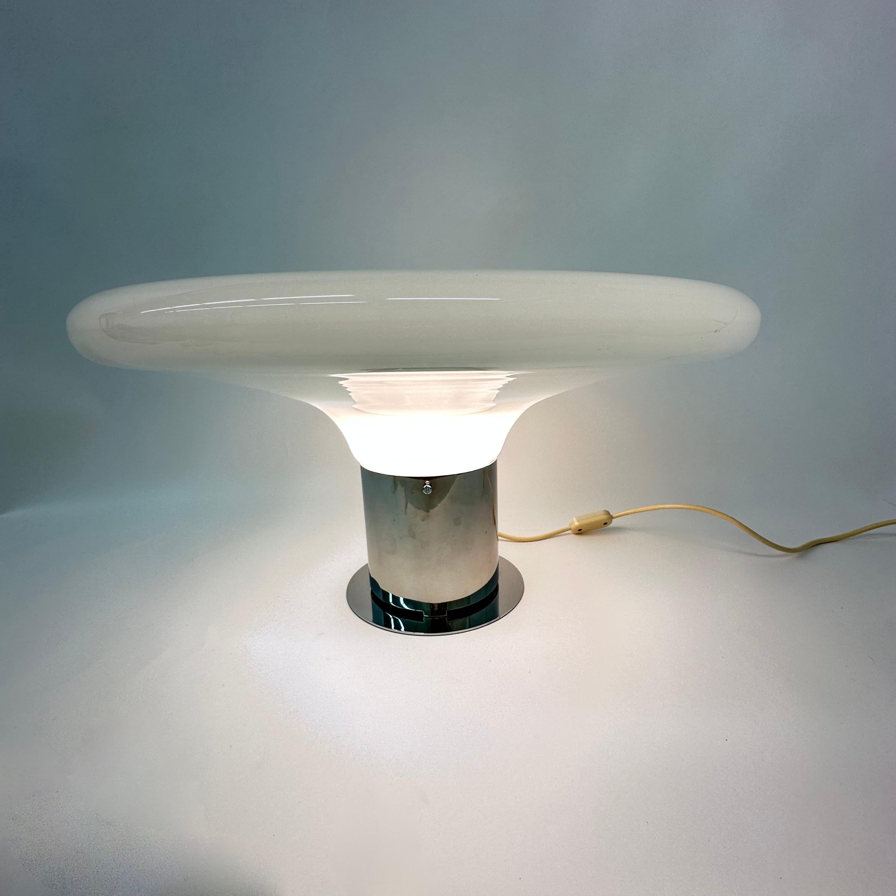 Late 20th Century Large Glass Table Lamp Ufo Space Age Italian Design, 1970s For Sale