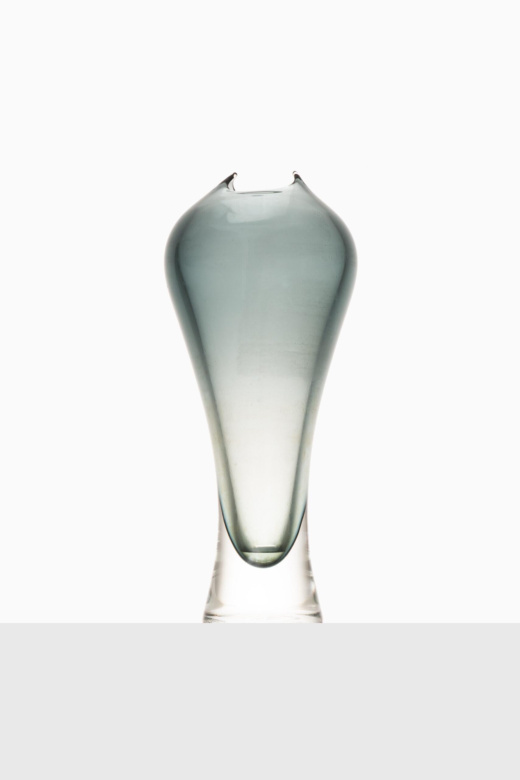 Large Glass Vase In Good Condition In Limhamn, Skåne län