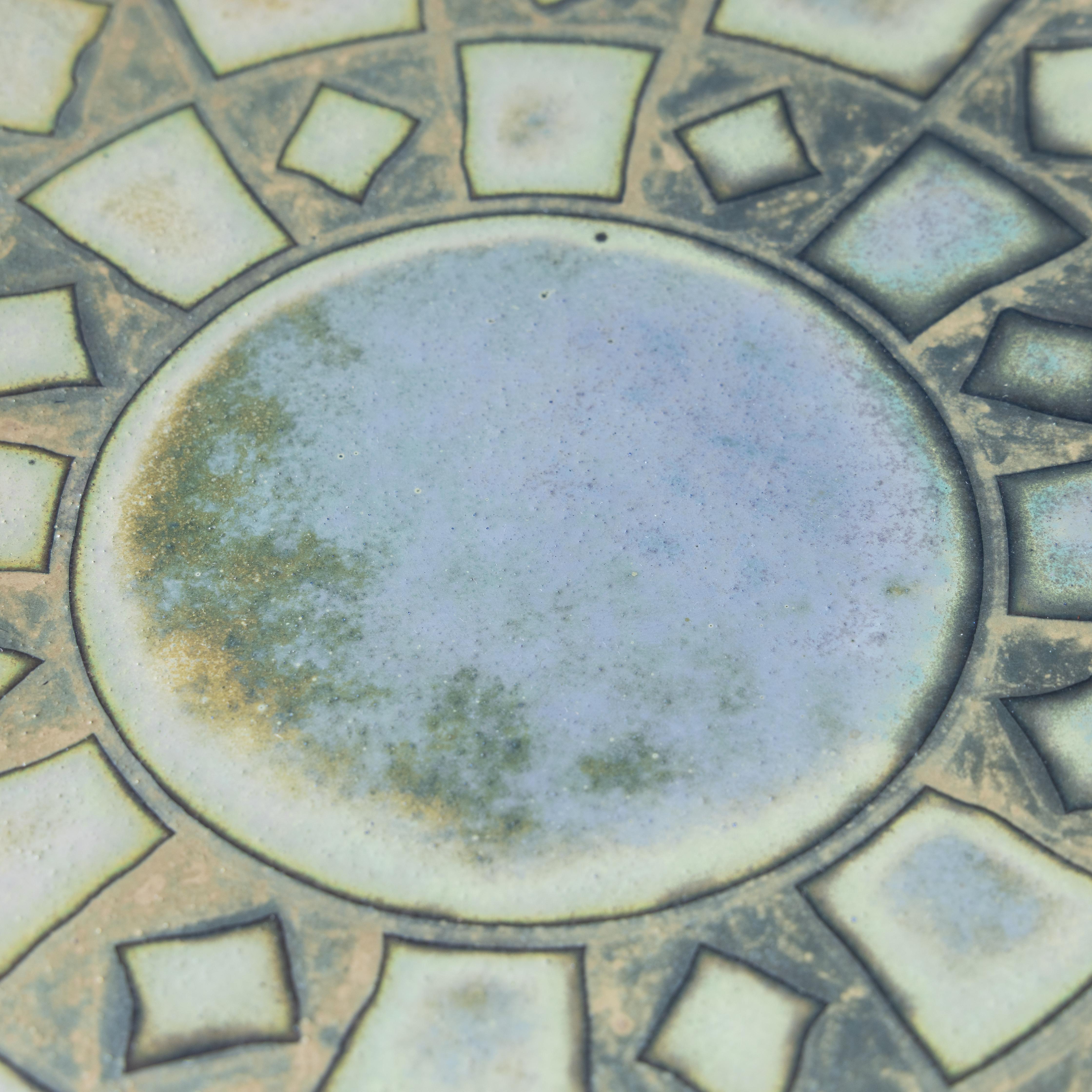Large glazed ceramic plate centerpiece green and blue For Sale 7