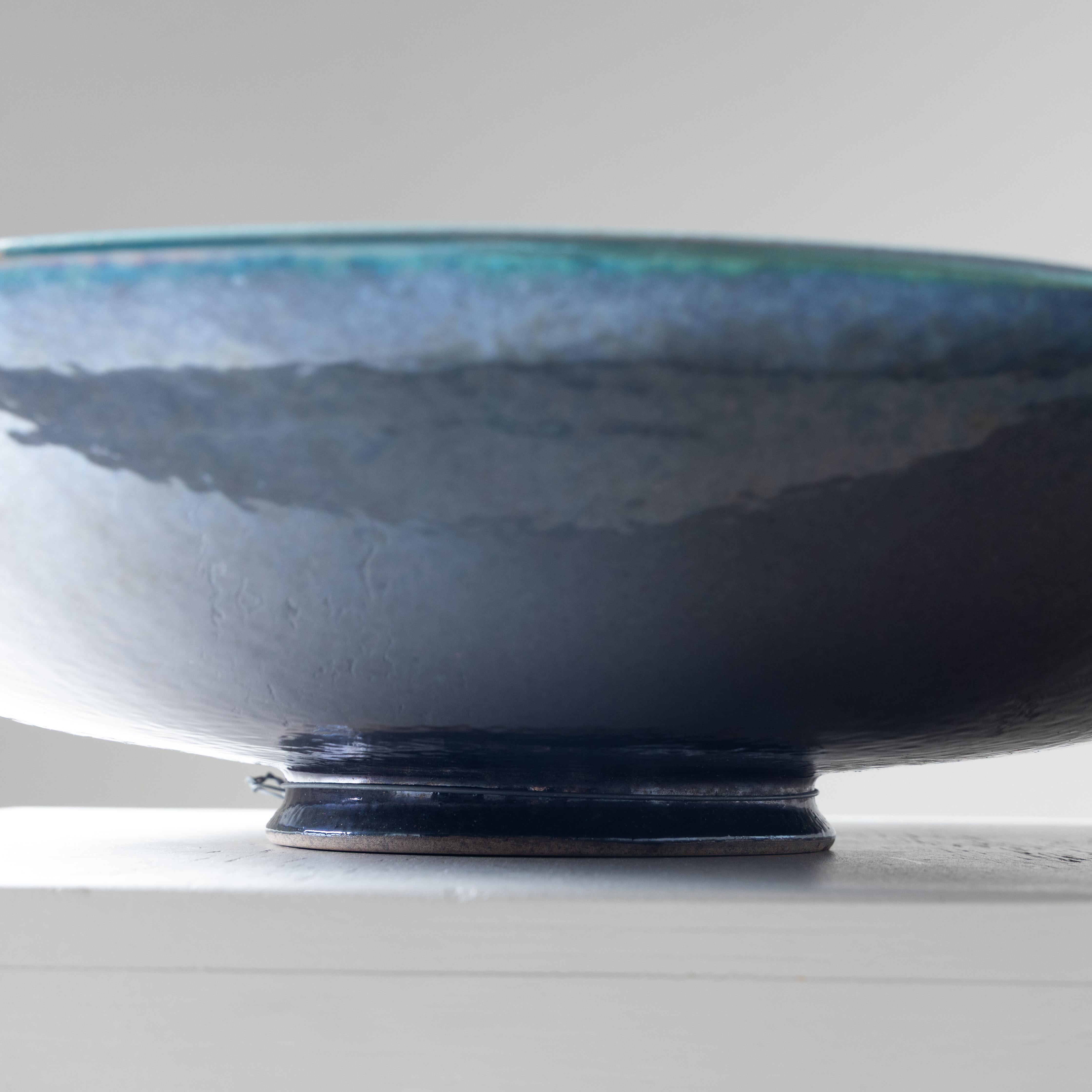 Large glazed ceramic plate centerpiece green and blue For Sale 3