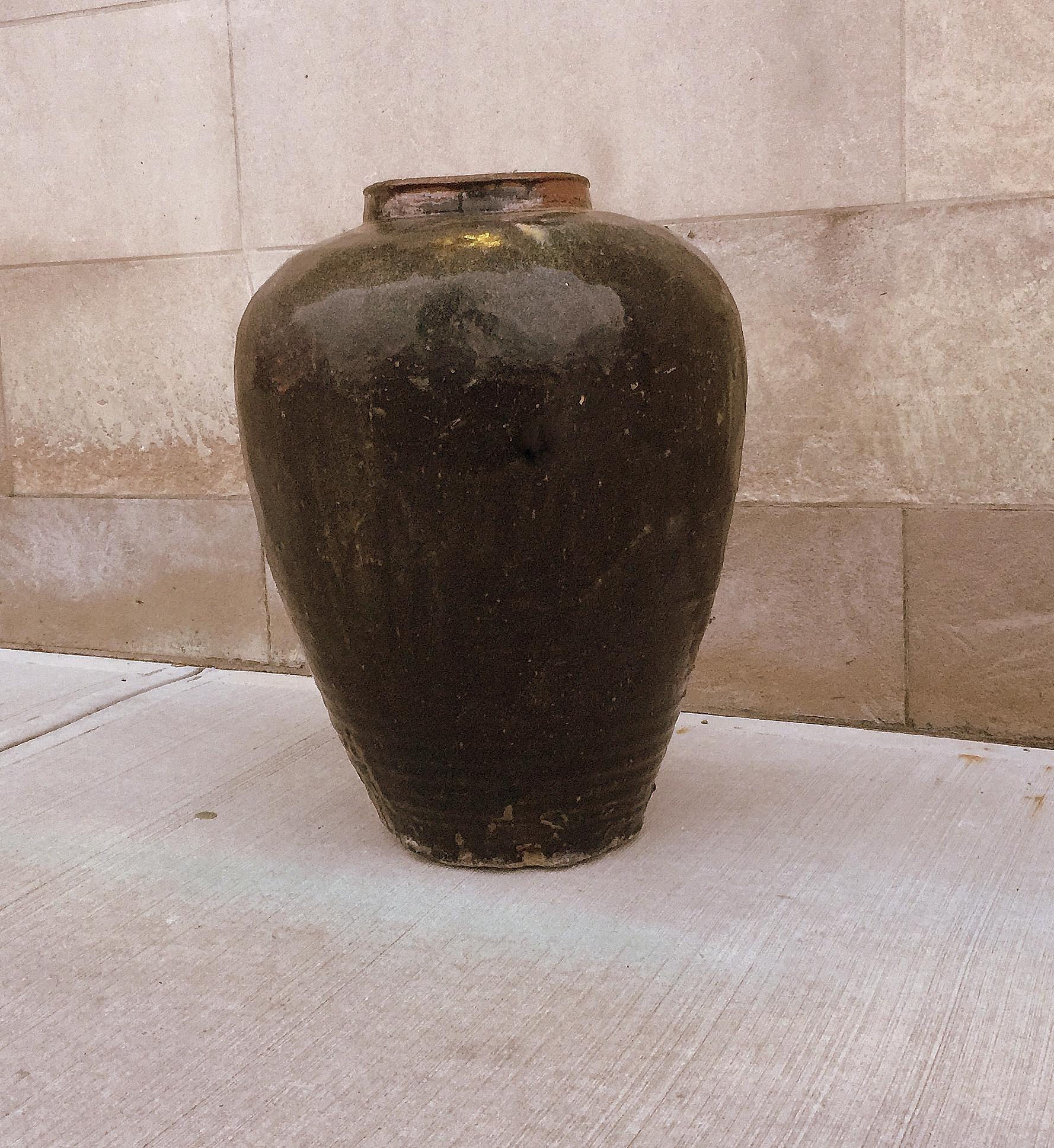 Ming Large Glazed Pottery Asian Wine Jar
