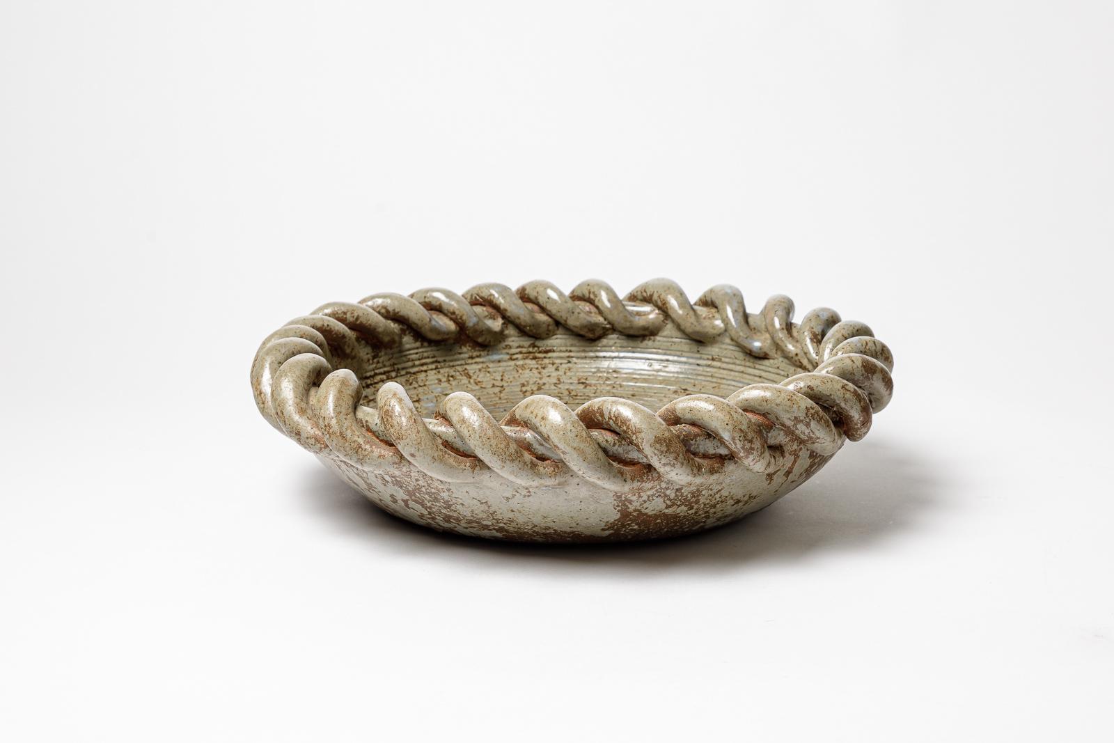 Large glazed stoneware bowl with modeled decoration by André Rozay, circa 1945. In Excellent Condition For Sale In Saint-Ouen, FR