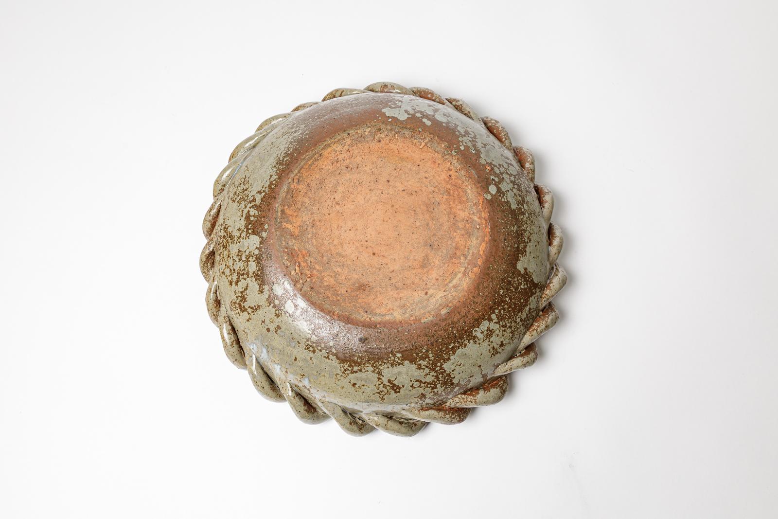Ceramic Large glazed stoneware bowl with modeled decoration by André Rozay, circa 1945. For Sale