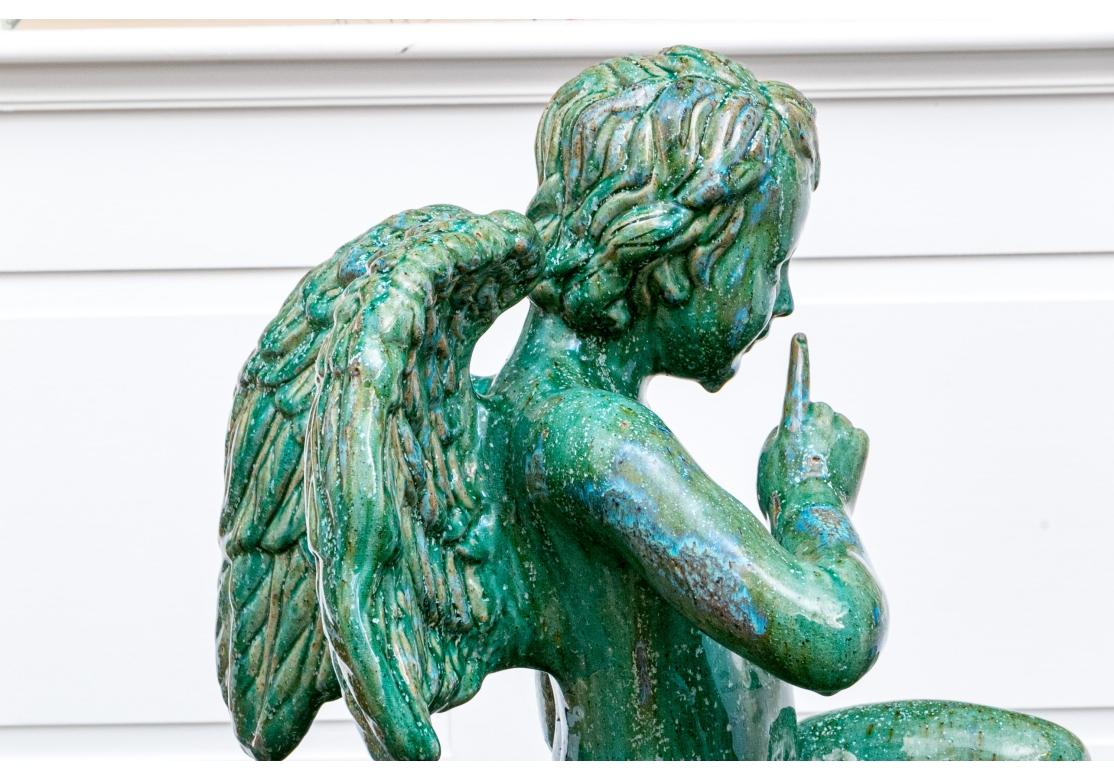 Grande sculpture de jardin Putto en terre cuite émaillée en vente 1