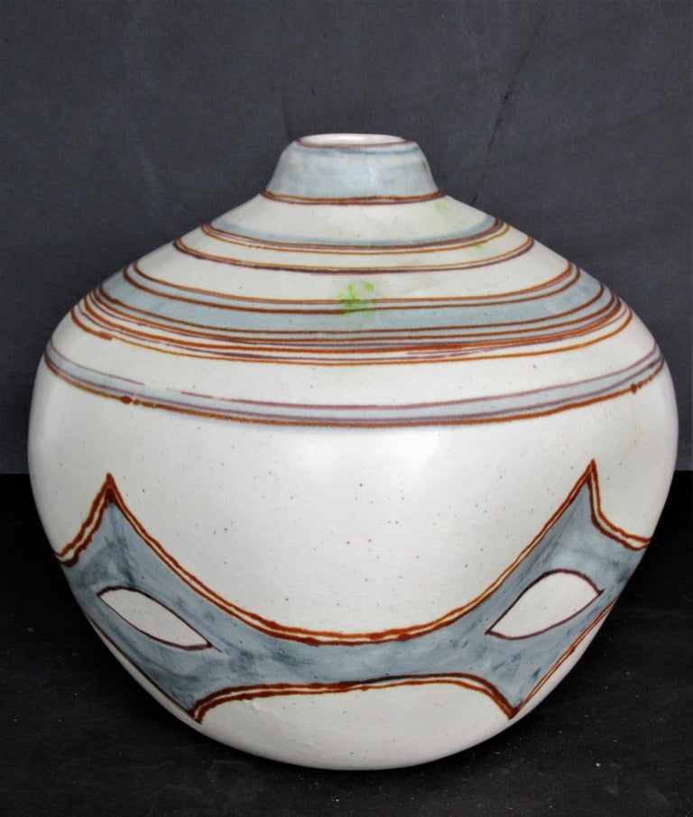 Large Glidden Pottery Sandstone Artware Vase by Fong Chow at 1stDibs