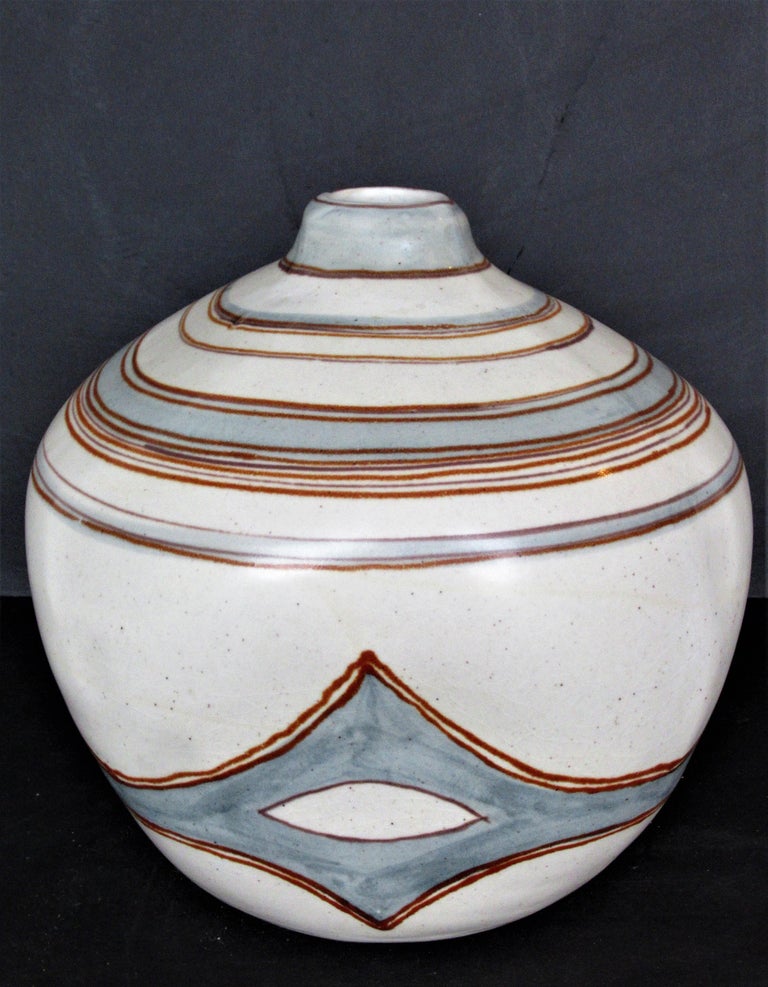 Large Glidden Pottery Sandstone Artware Vase by Fong Chow at 1stDibs