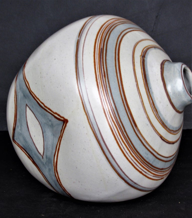 Large Glidden Pottery Sandstone Artware Vase by Fong Chow at 1stDibs