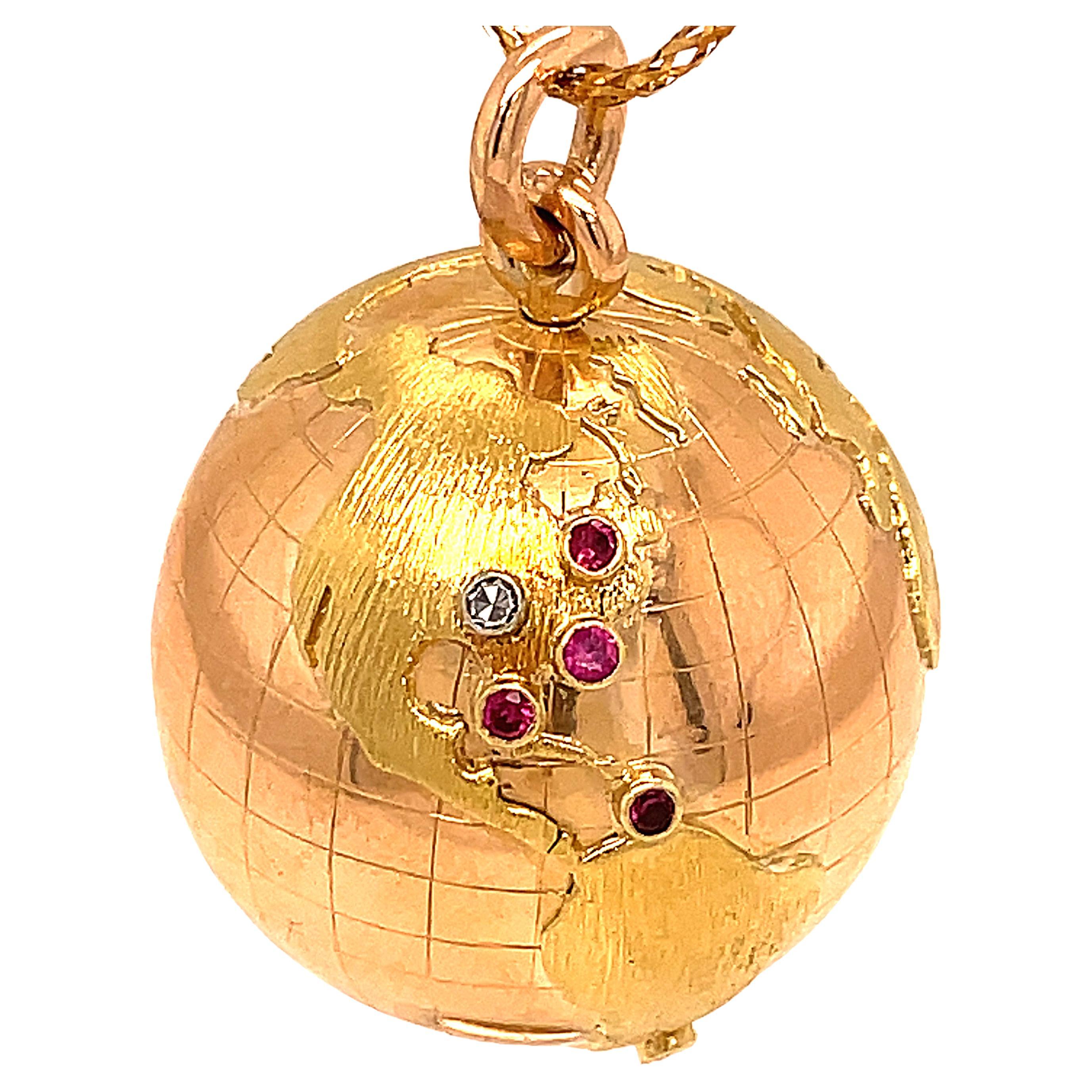 Large Globe Charm Gemset Gold