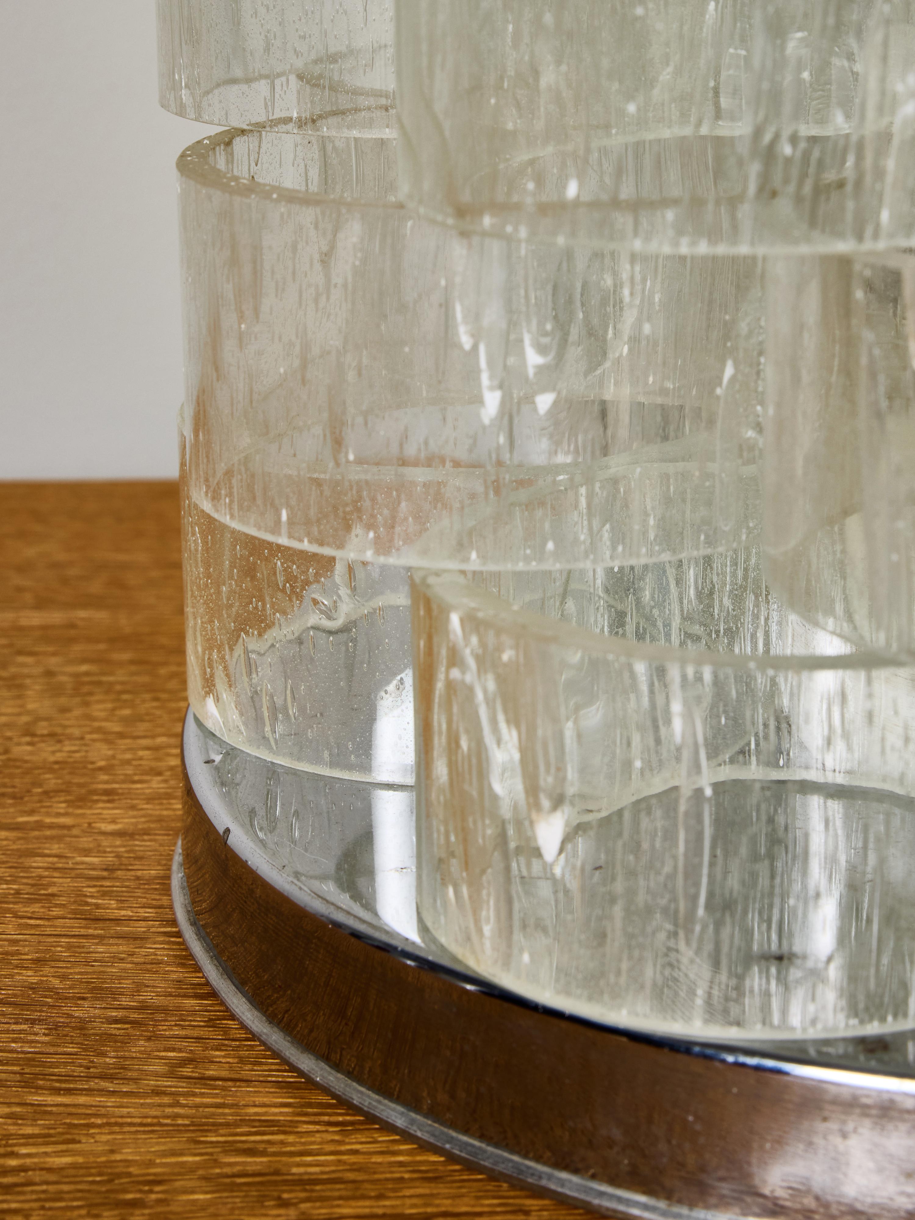 Lámpara de mesa grande 