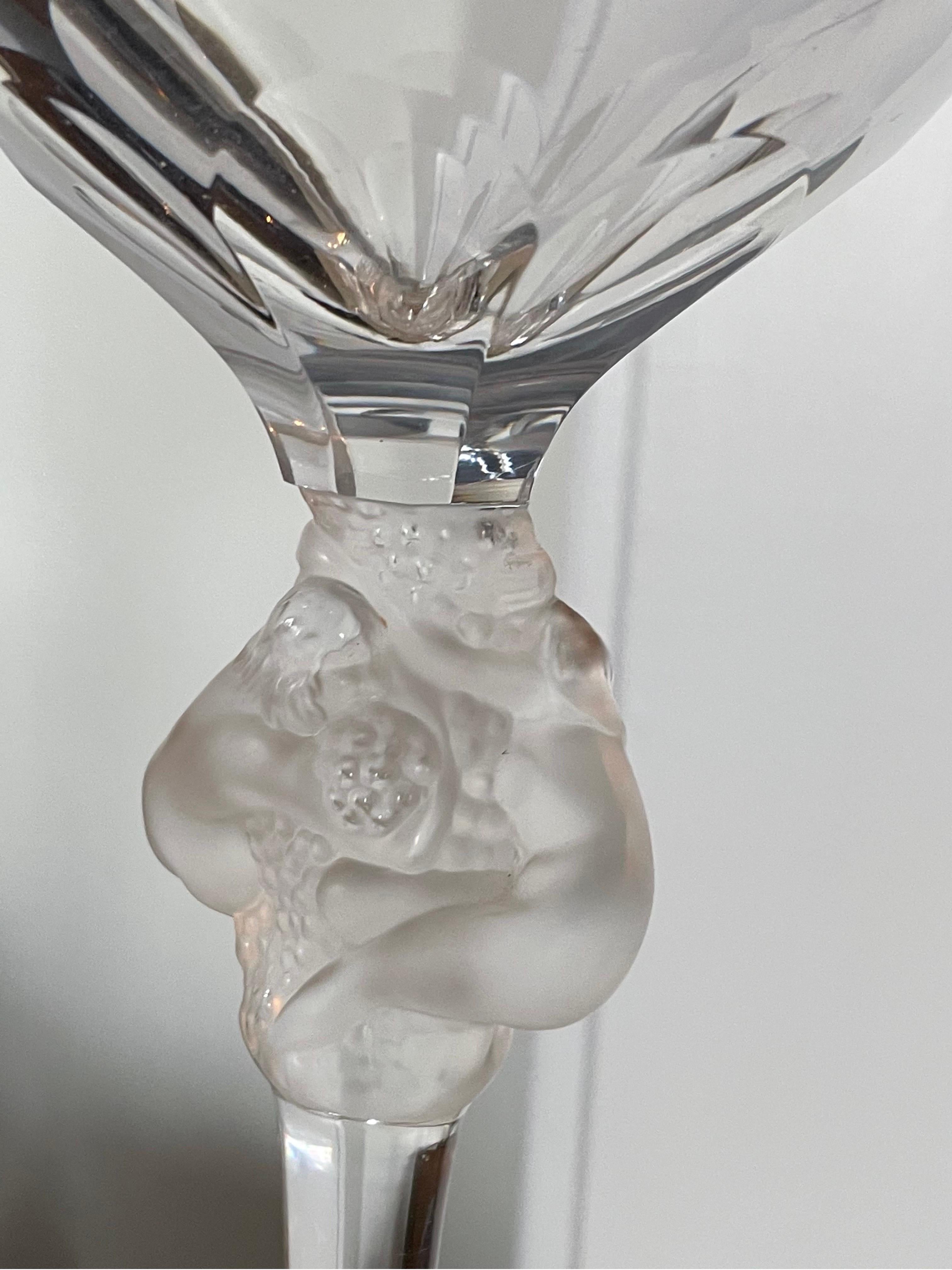 Roxane by Lalique Goblet Vase  In Good Condition For Sale In W Allenhurst, NJ