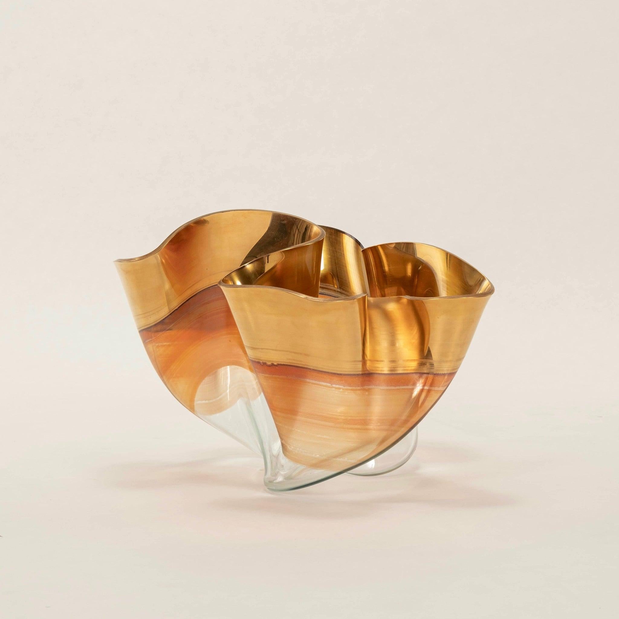 Nordamericano Ciotola scultura in vetro artistico con bande dorate di Laurel Fyfe, diametro 28