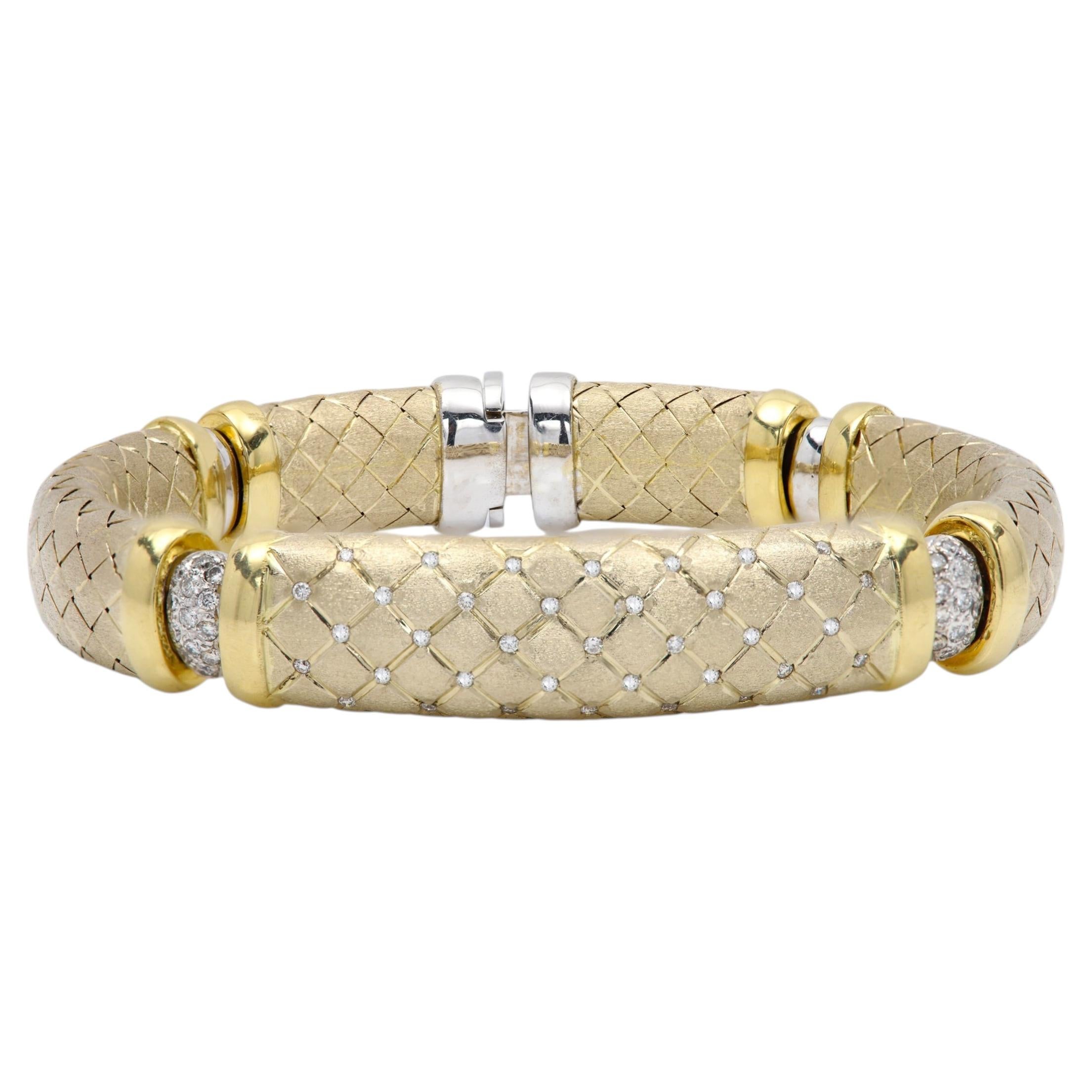 Large Italian Gold Bangle Bracelet 18k Gold Natural Diamonds Made in Italy