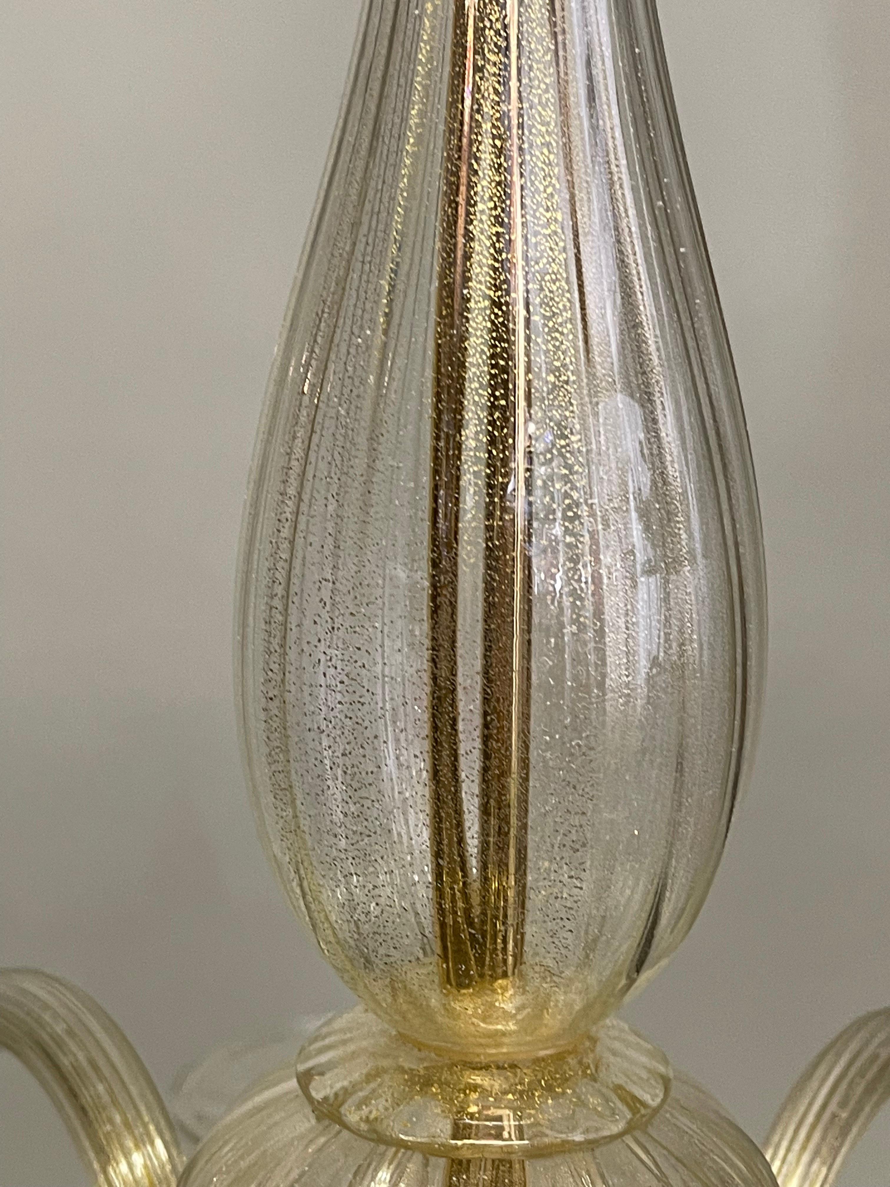 Large Barovier Toso Gold Dusted Murano Glass Chandelier, circa 1960s For Sale 2