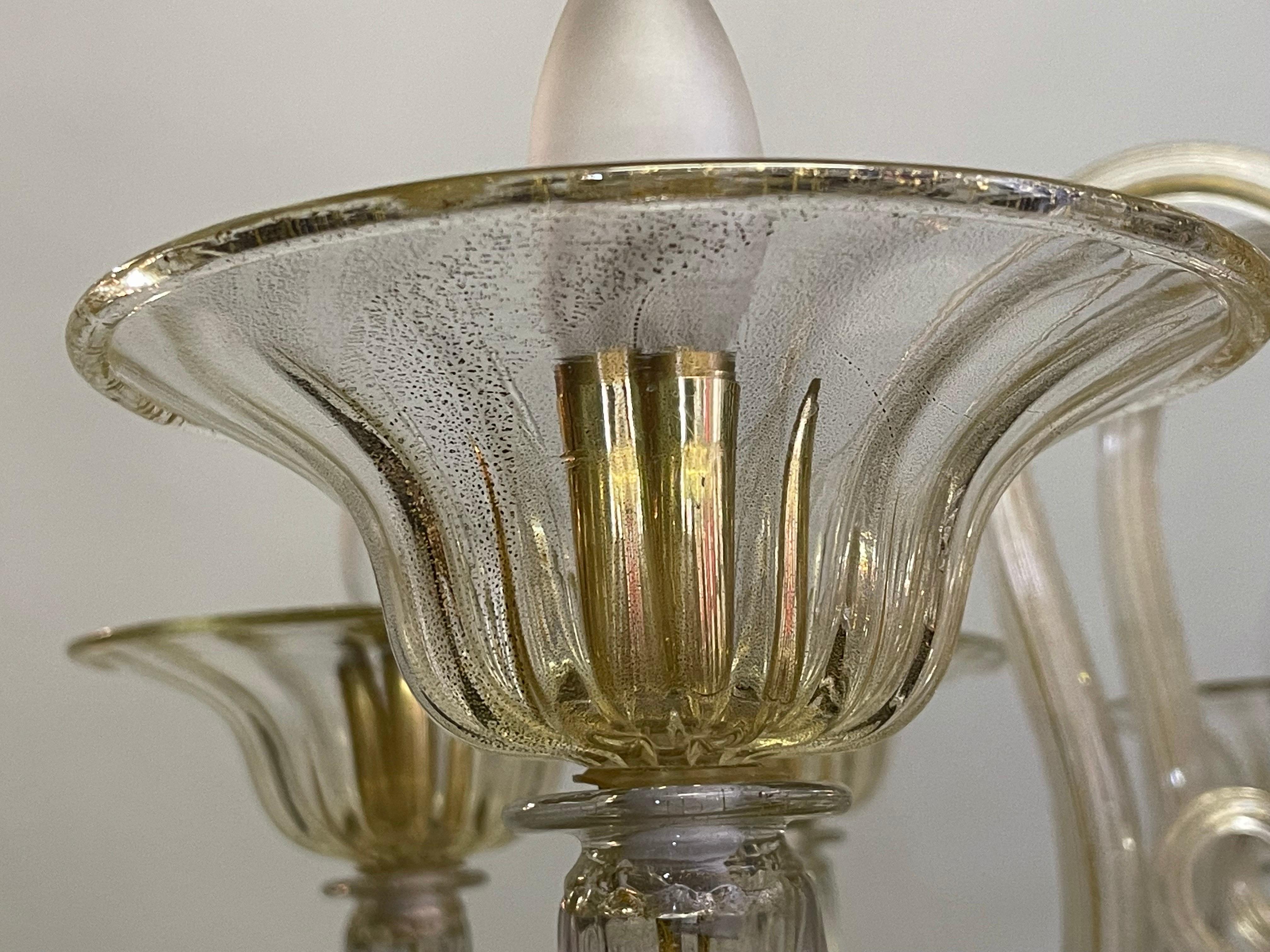 Grand lustre Barovier Toso en verre de Murano poudré d'or, vers les années 1960 en vente 4