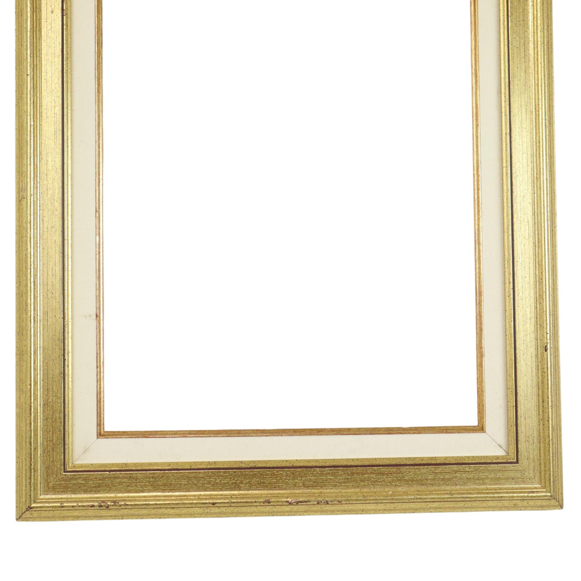Marco Grande Dorado Marco Clásico de Madera de Pino Dorado 62x54cm en venta 1