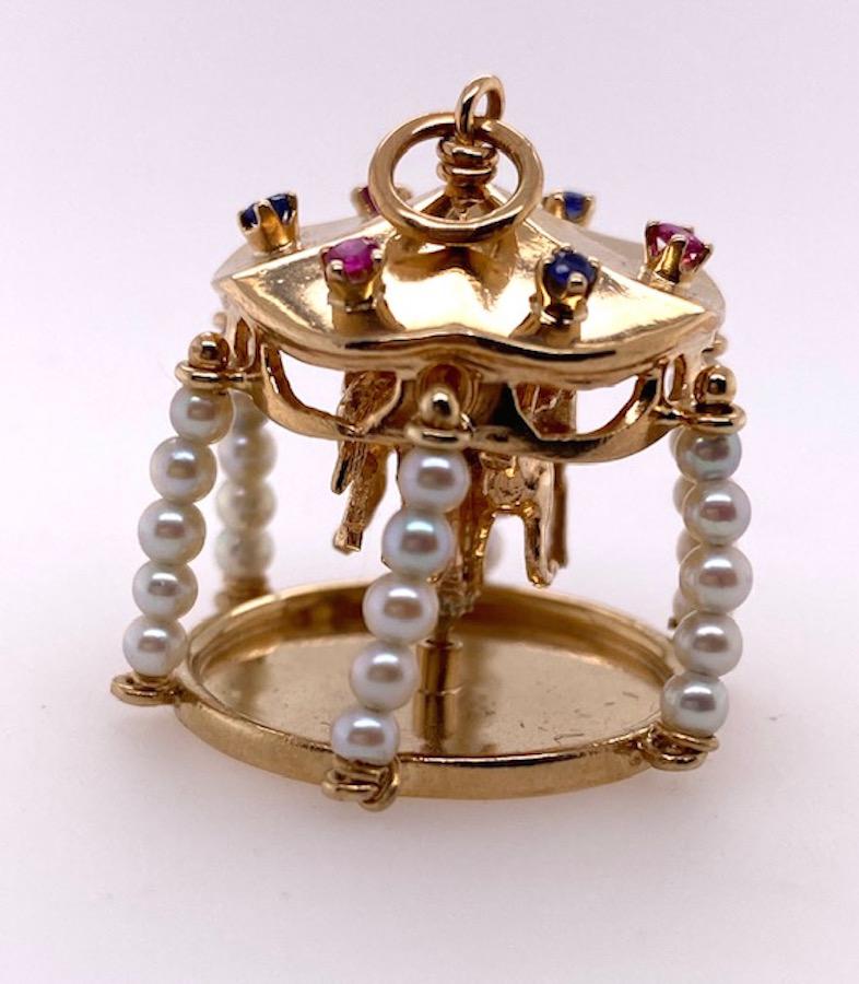 Large Gold Gemset Carousel Charm In Excellent Condition In New York, NY