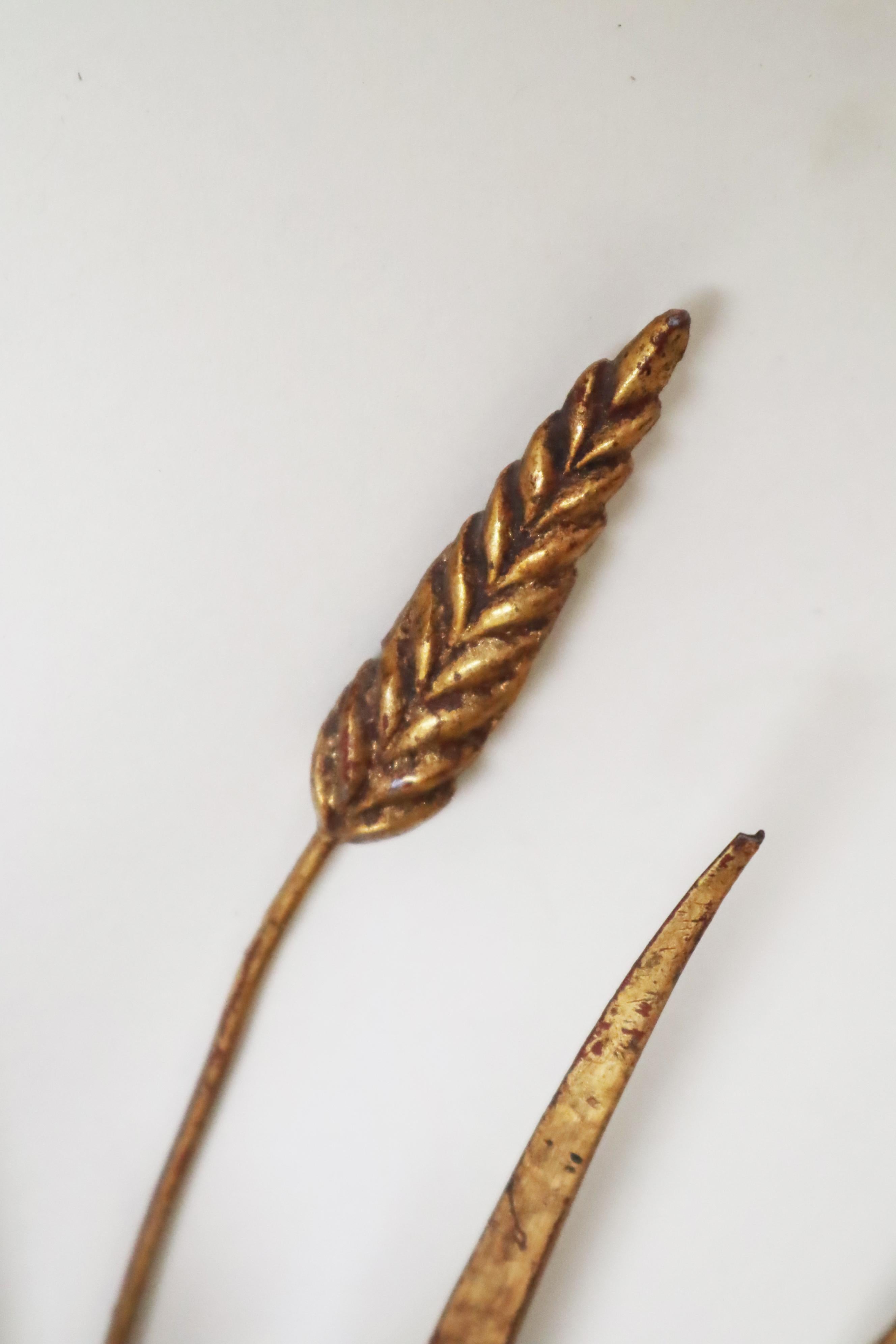 Grande applique Hollywood Regency Mal à feuilles d'or de Hans Kögl en vente 2