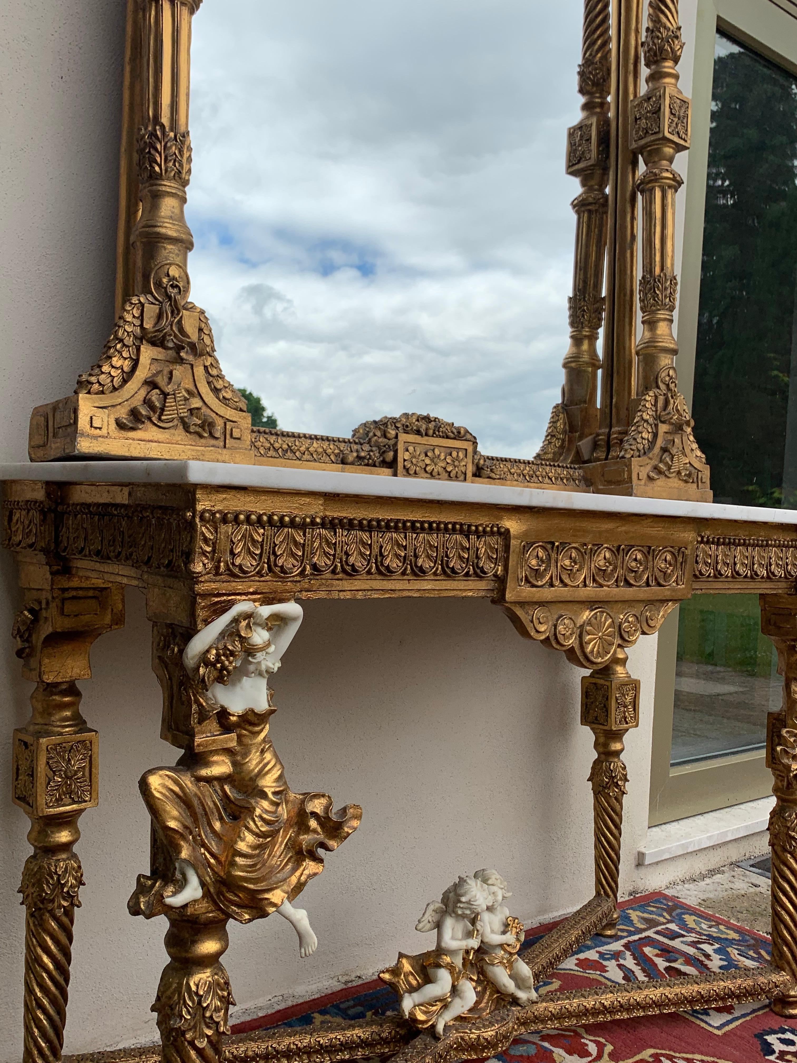 Grand miroir et table console du 20ème siècle en cuir doré avec plateau en marbre en vente 7