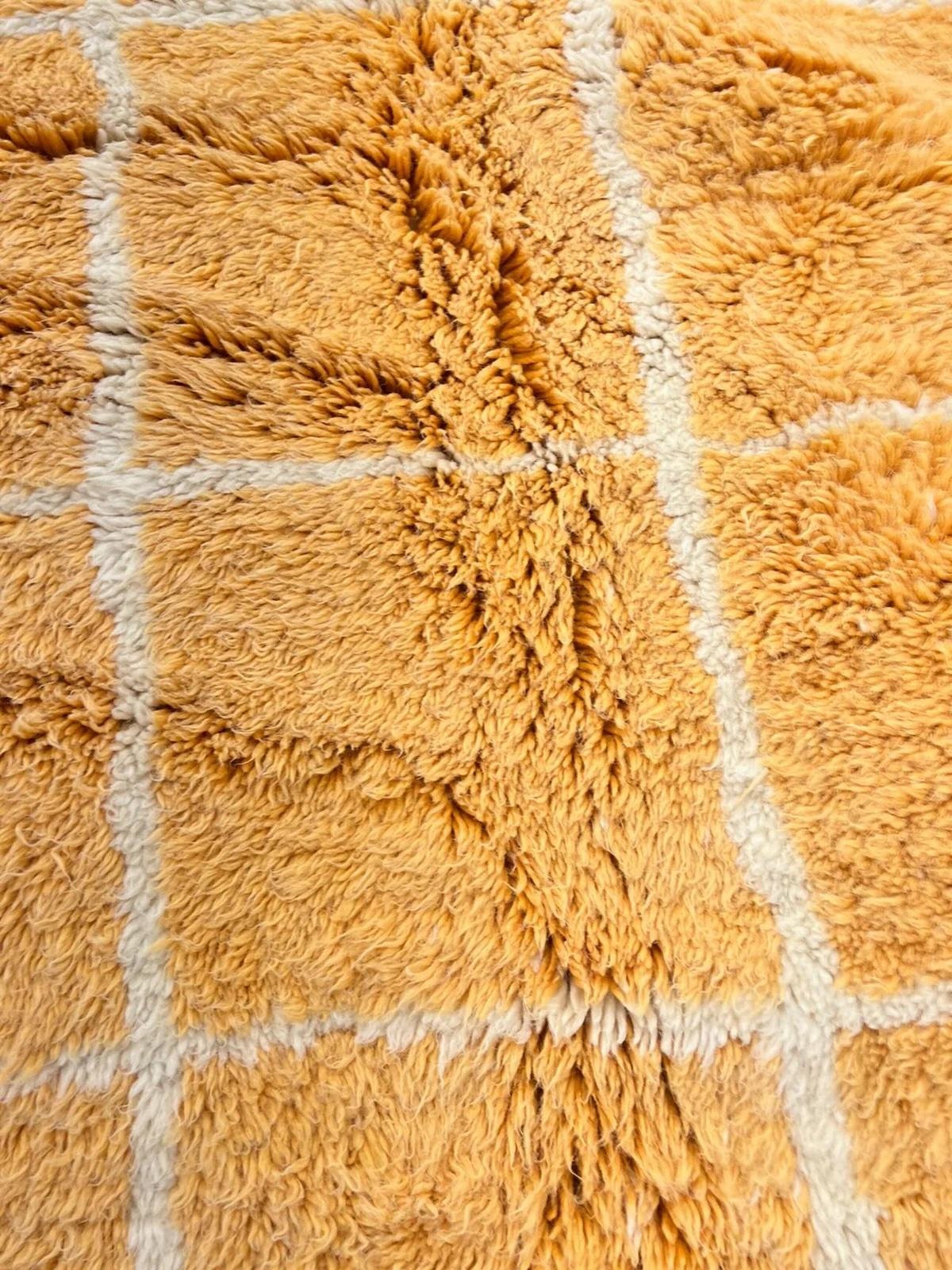 Large Gold Modern Moroccan Tattersall Grid Wool Beni M'Rirt Handwoven Rug For Sale 3