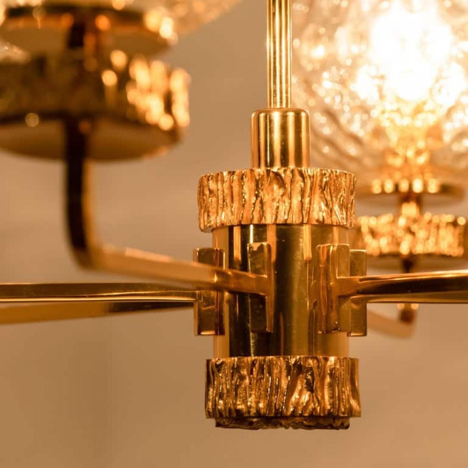 Gran araña de cristal soplado dorado al estilo de Brotto, Italia Moderno de mediados de siglo en venta