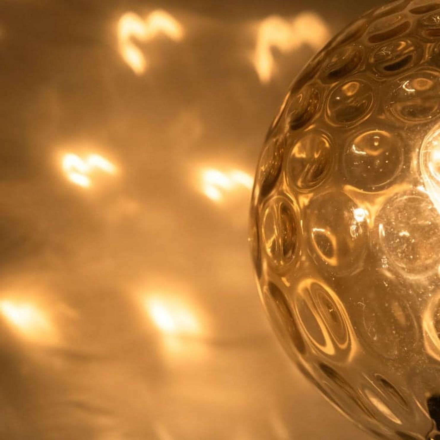 italien Grand lustre en verre soufflé plaqué or dans le style de Brotto, Italie en vente