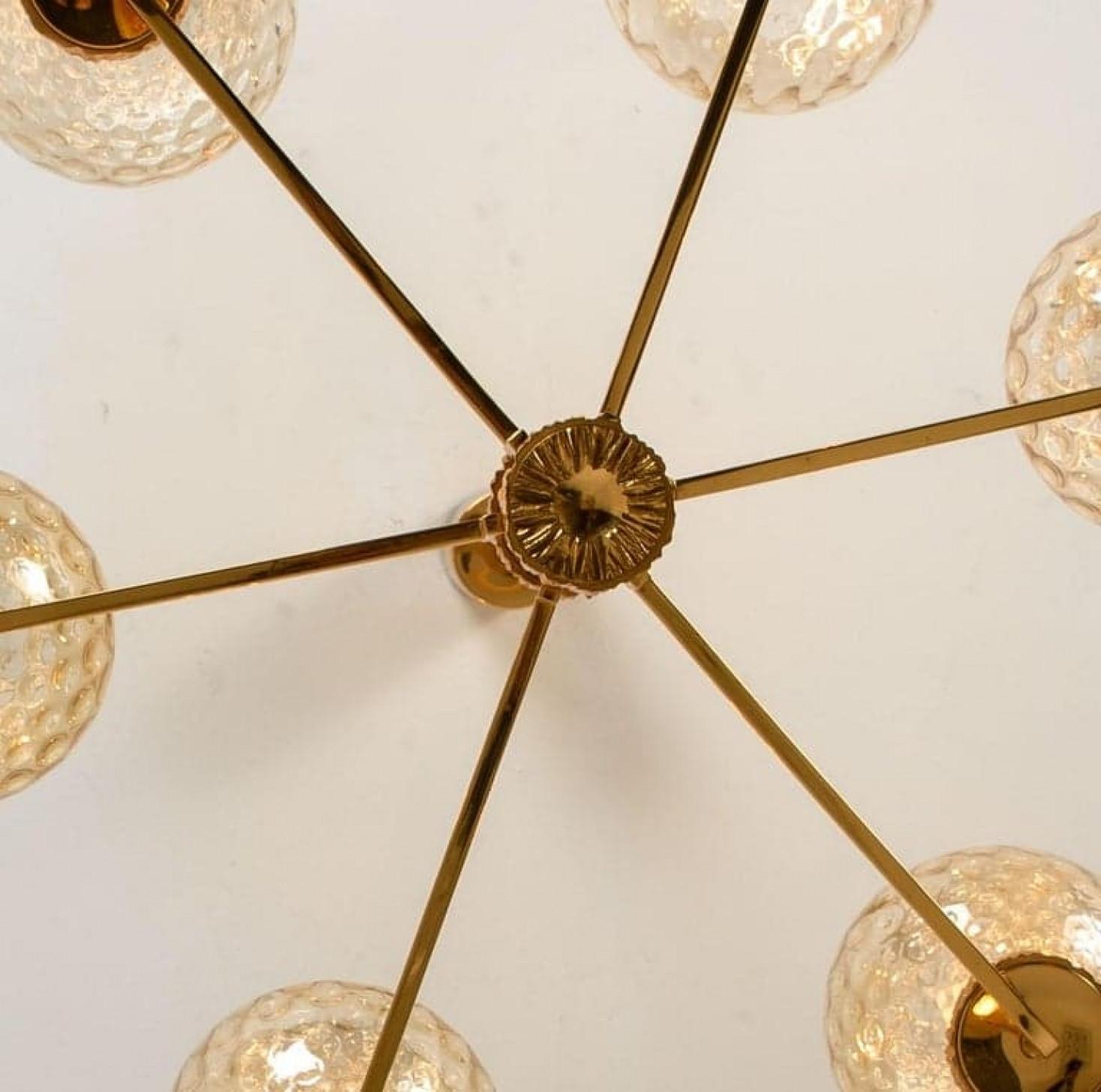 Grand lustre en verre soufflé plaqué or dans le style de Brotto, Italie en vente 1