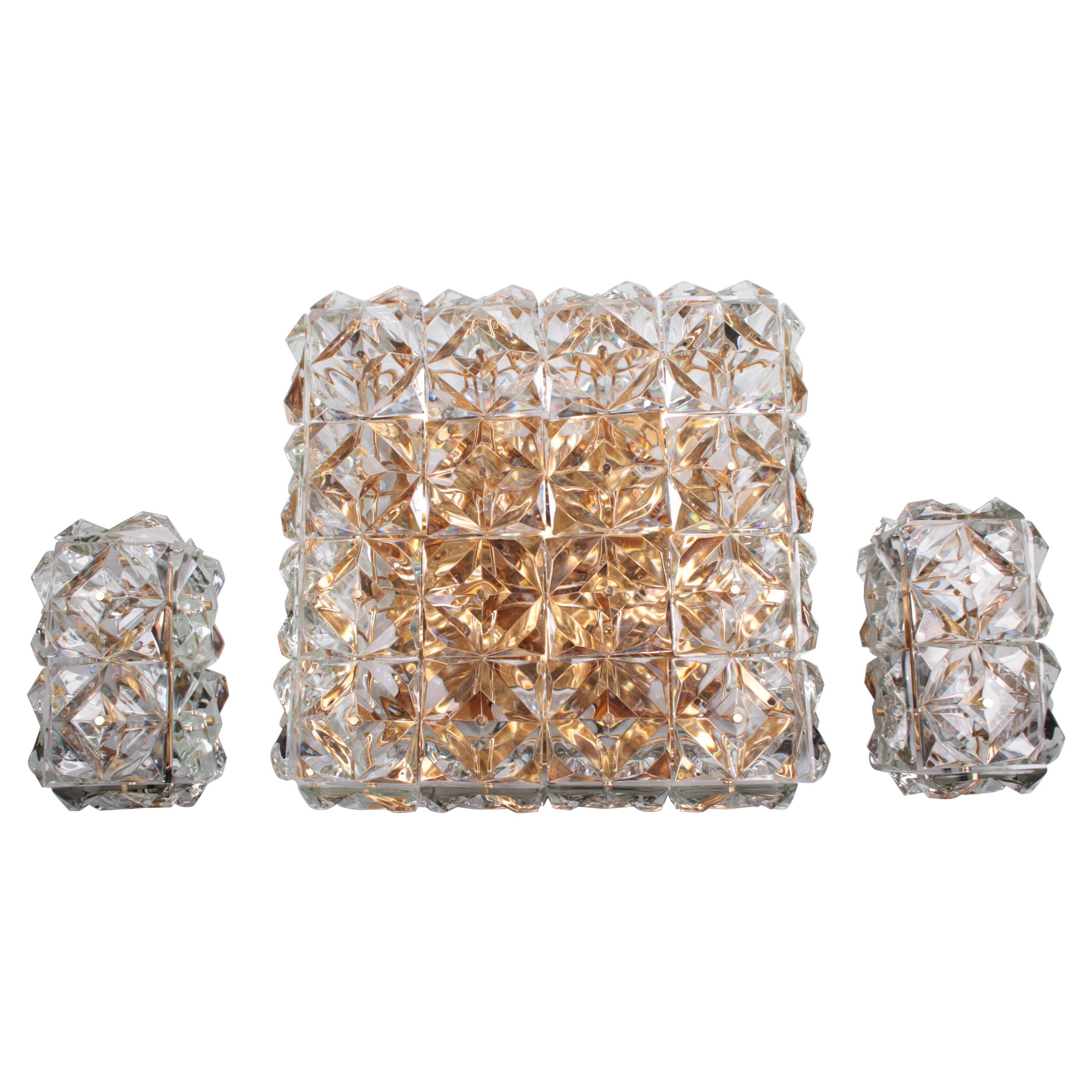 Gran aplique de pared de cristal y bañado en oro de Kinkeldey, años 70